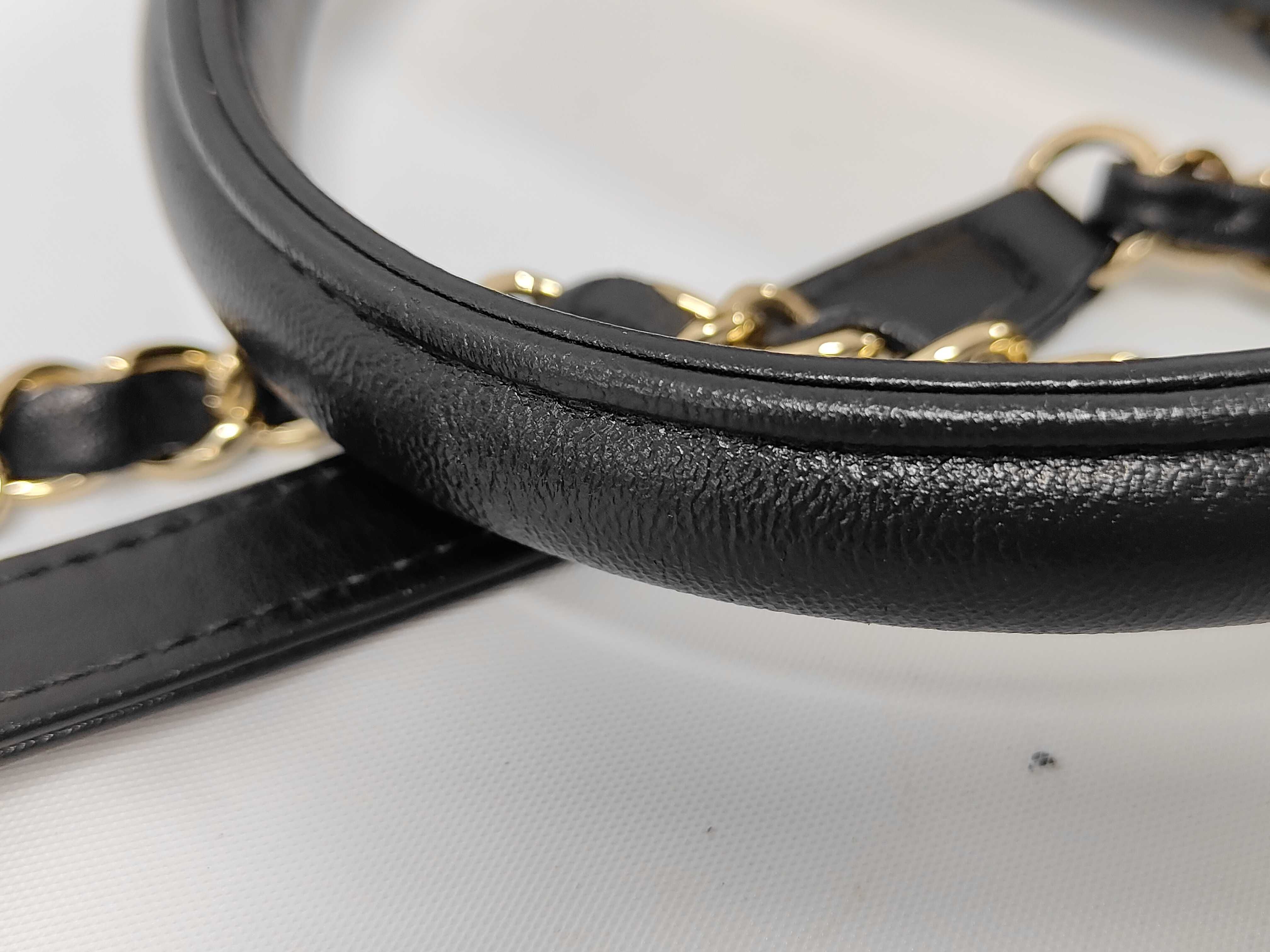 Trendy CC Lambskin 2-Way Handbag Shoulder Bag — view 7