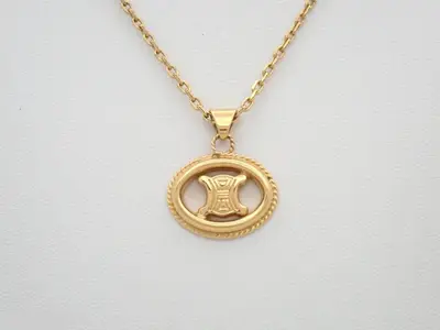 Triomphe necklace/pendant, chain approximately 42cm
