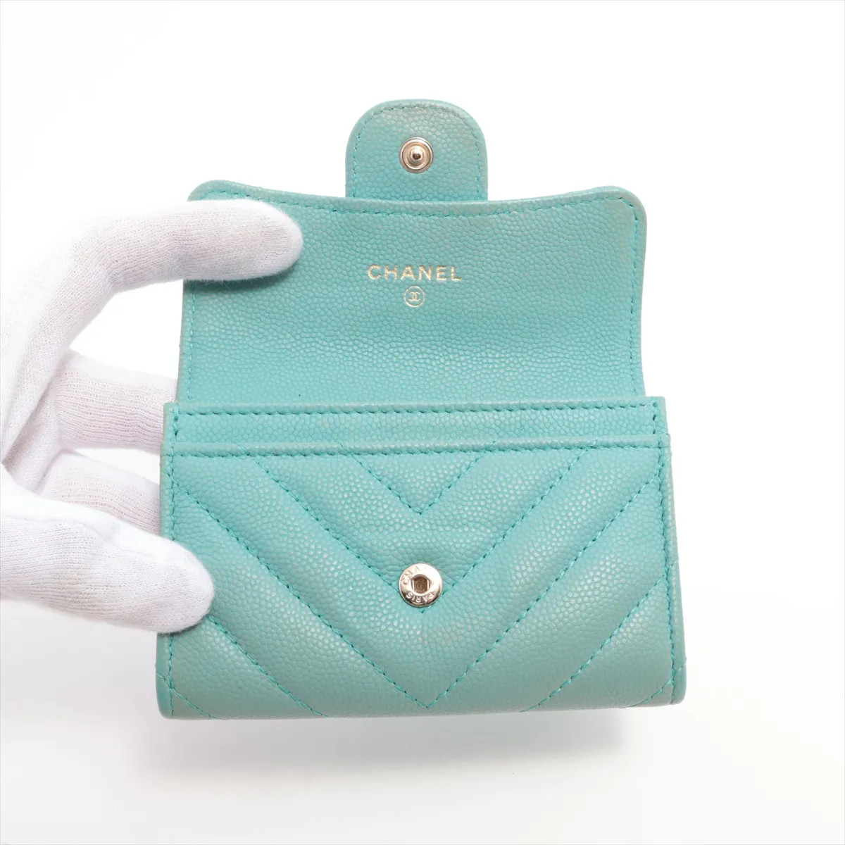 V Stitch Caviar Skin Card Case Mint Gold Hardware 27749090 — view 3