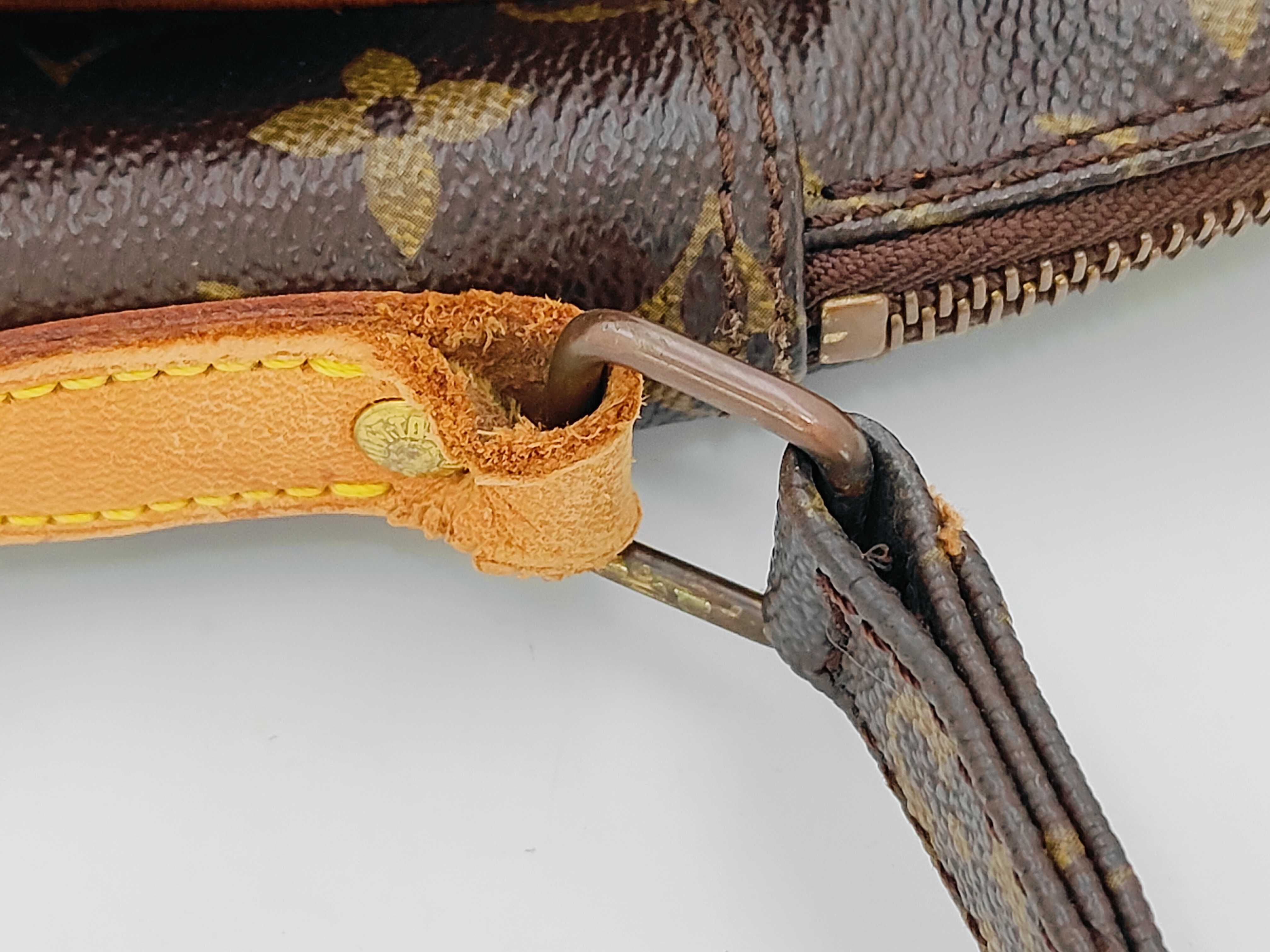 Monogram Brand Bag Amazon 882SL Shoulder Bag — view 6