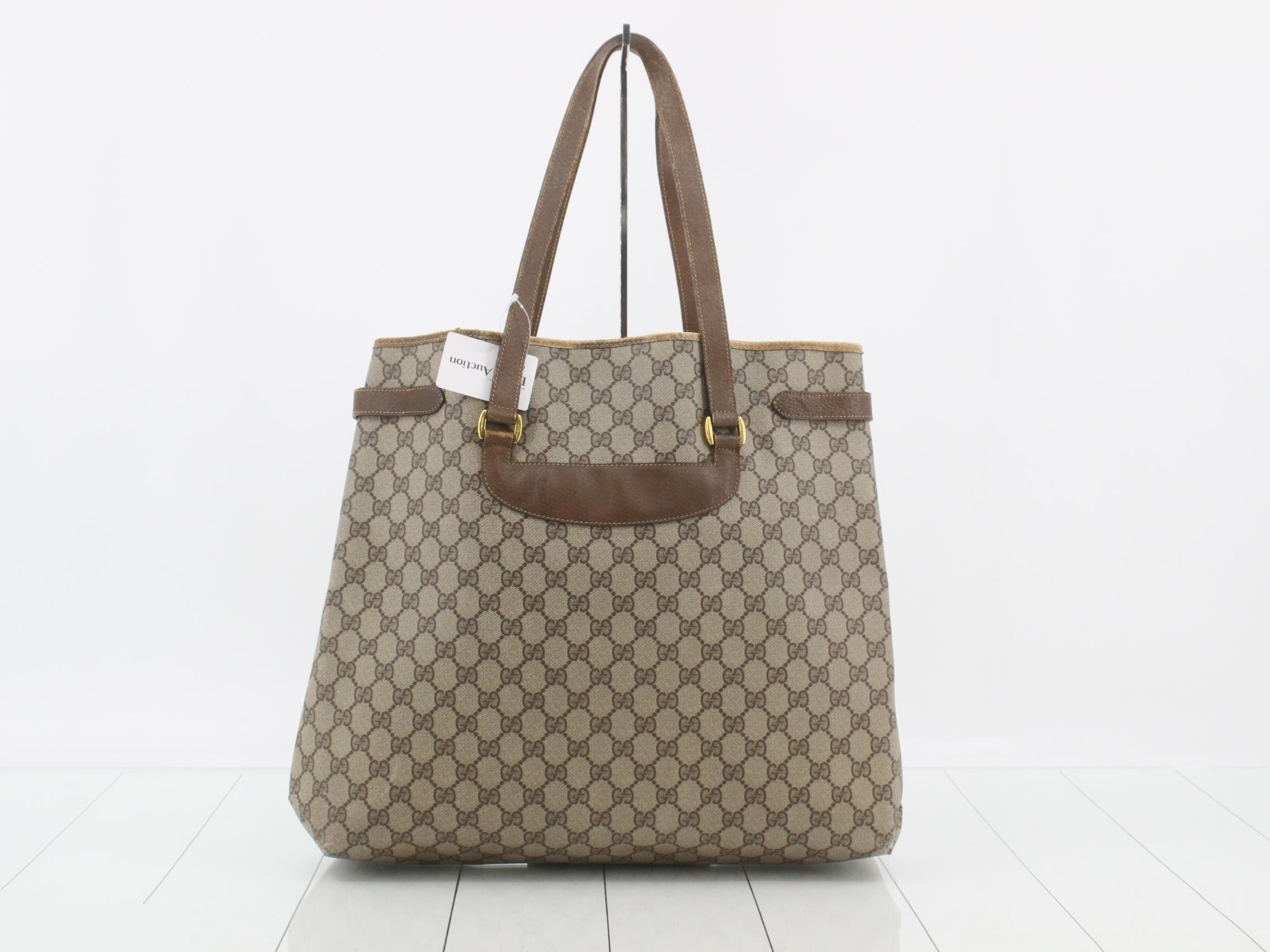 GG Supreme Tote Bag — view 2