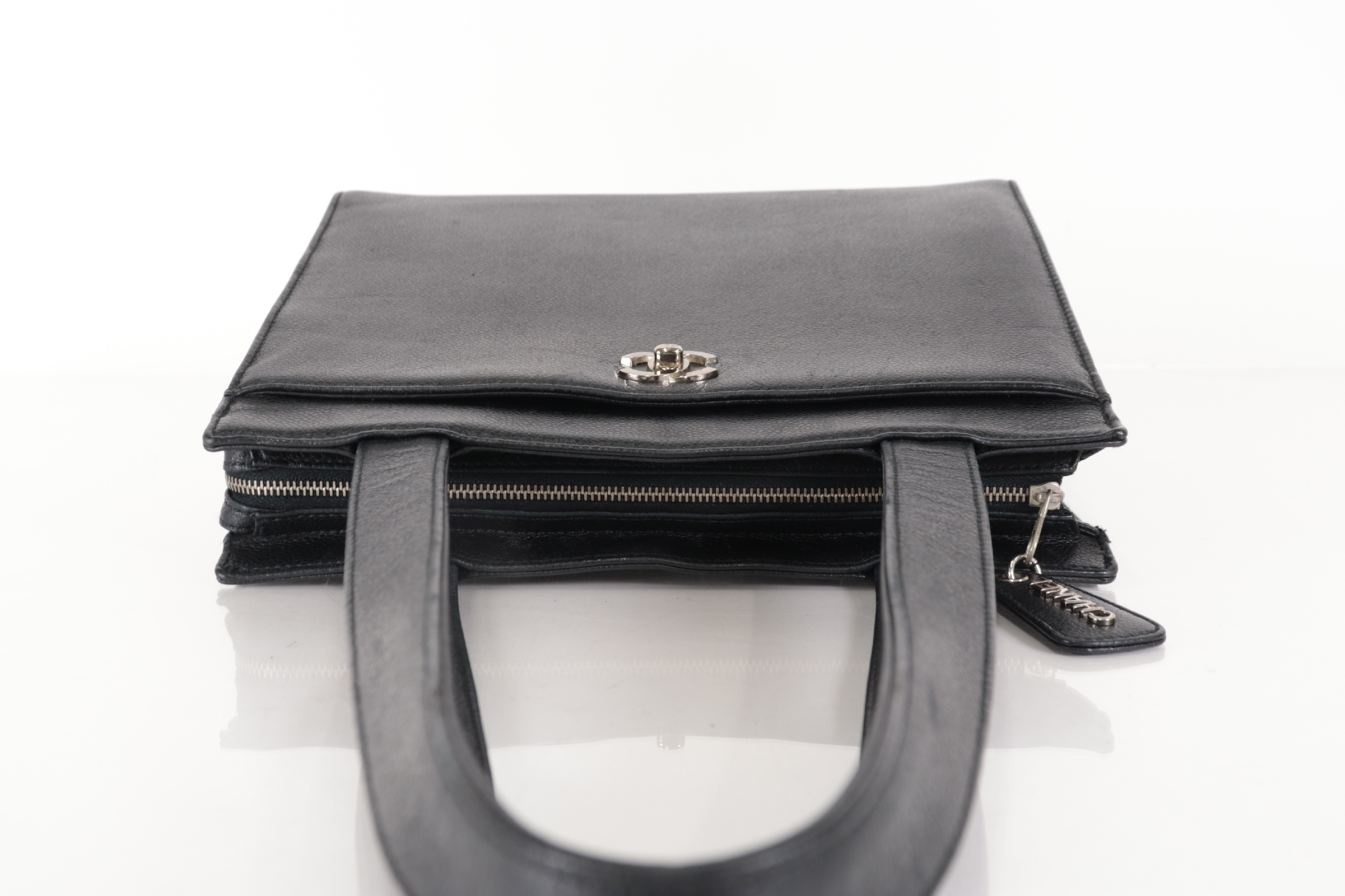Caviar Tote Bag (Series 5) — view 6