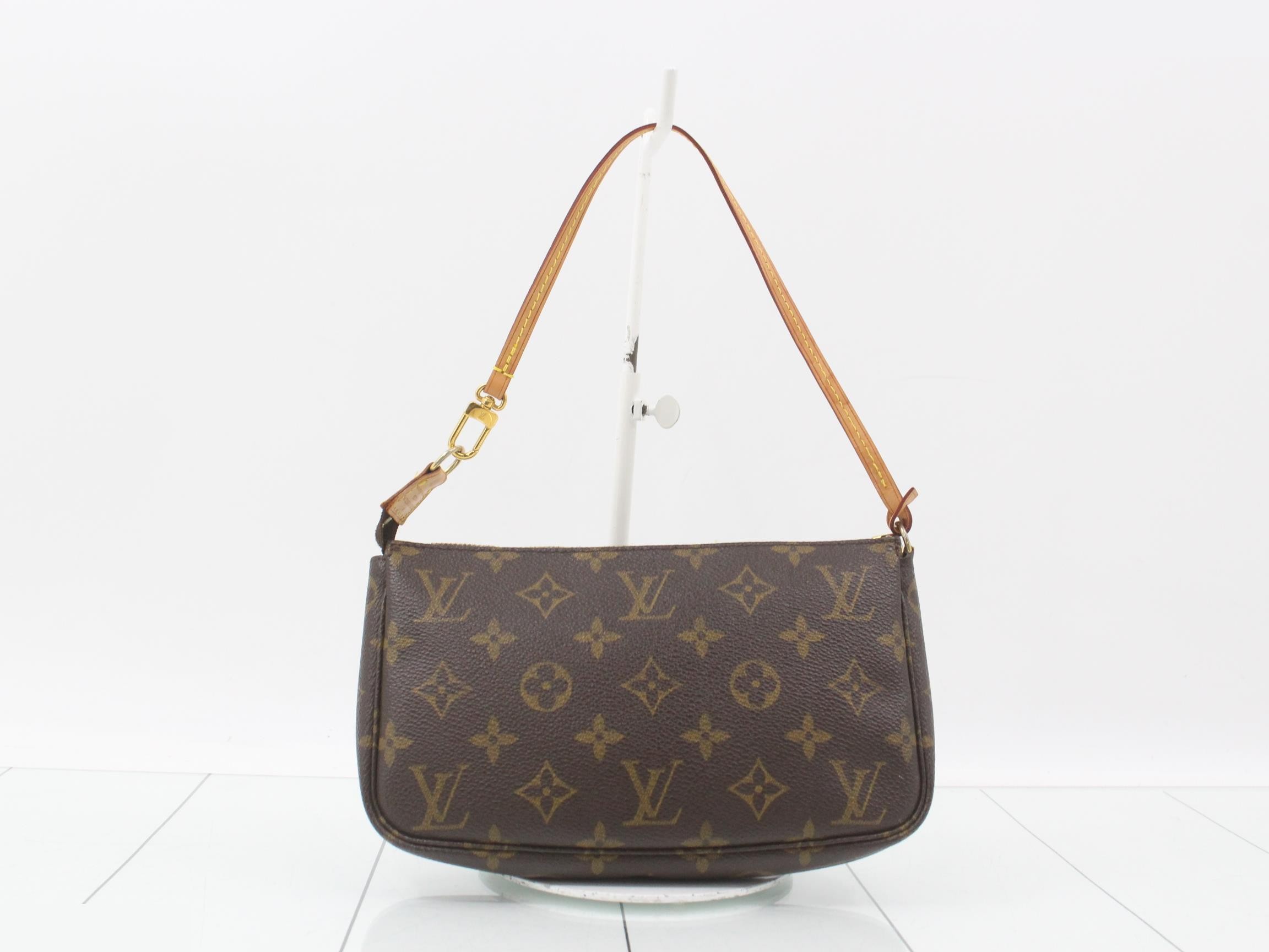 Pochette Accessoires (old model) — view 2