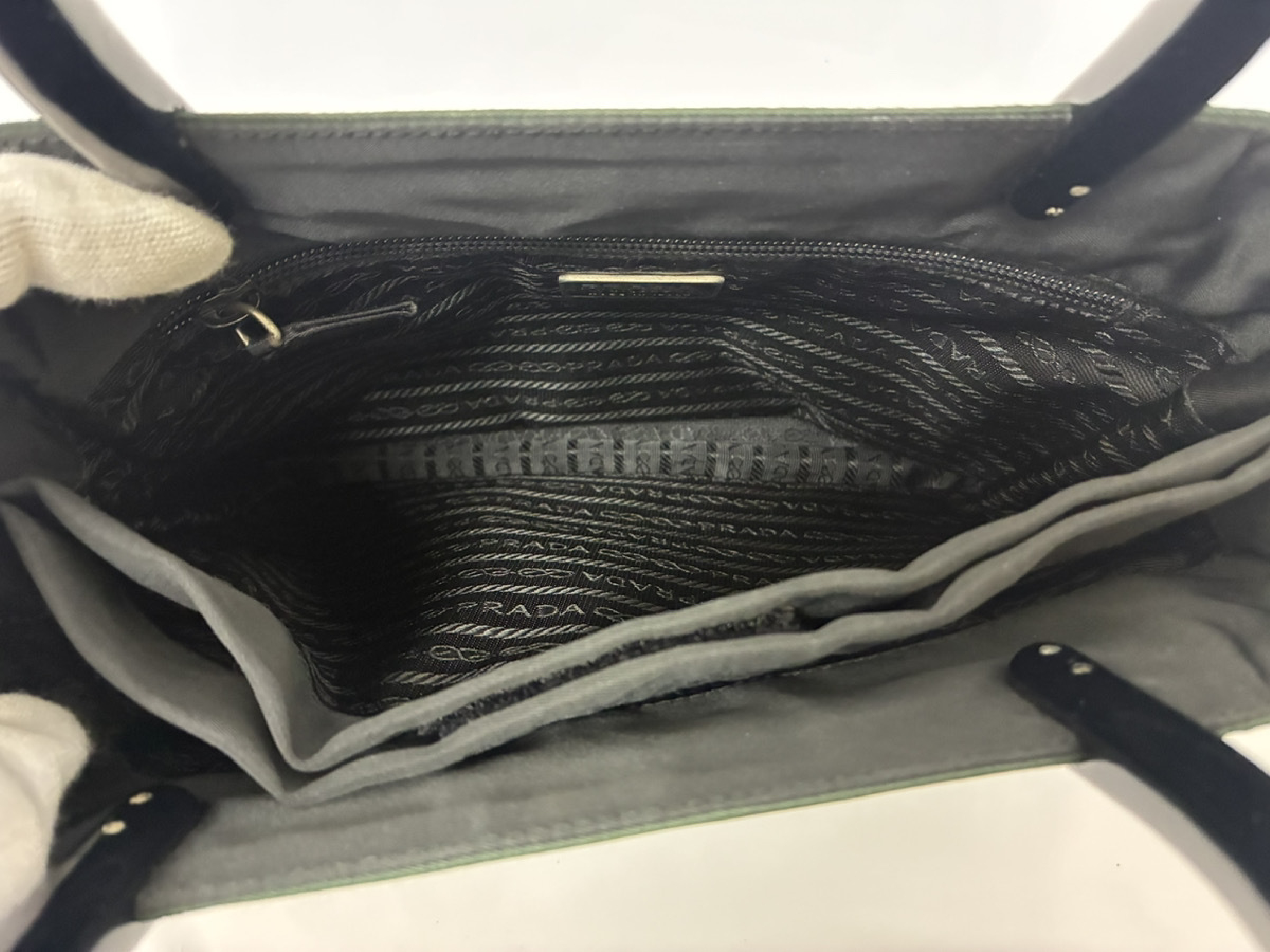 Plastic Handle Nylon/Green Handbag — view 8