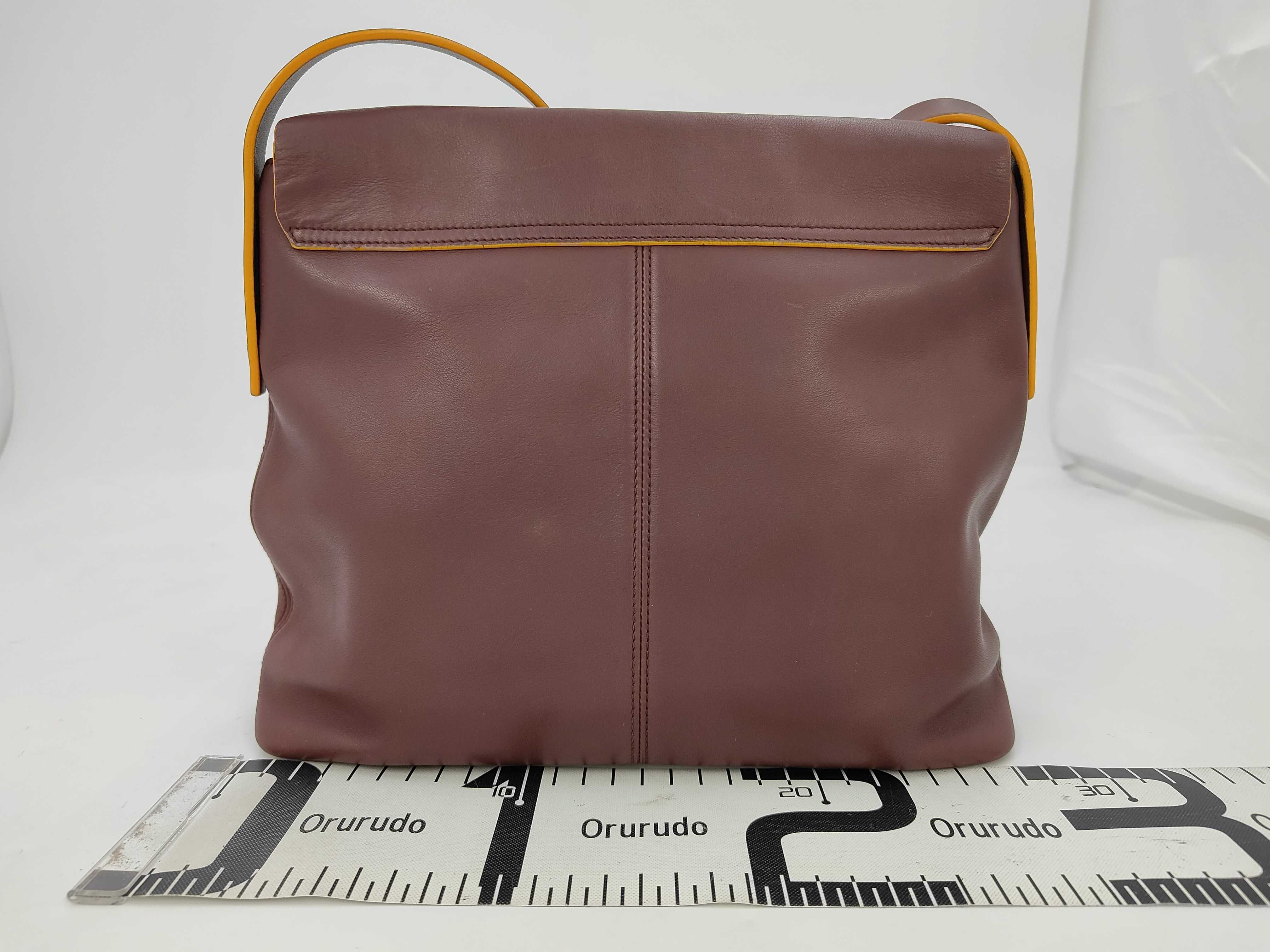 shoulder bag — view 2