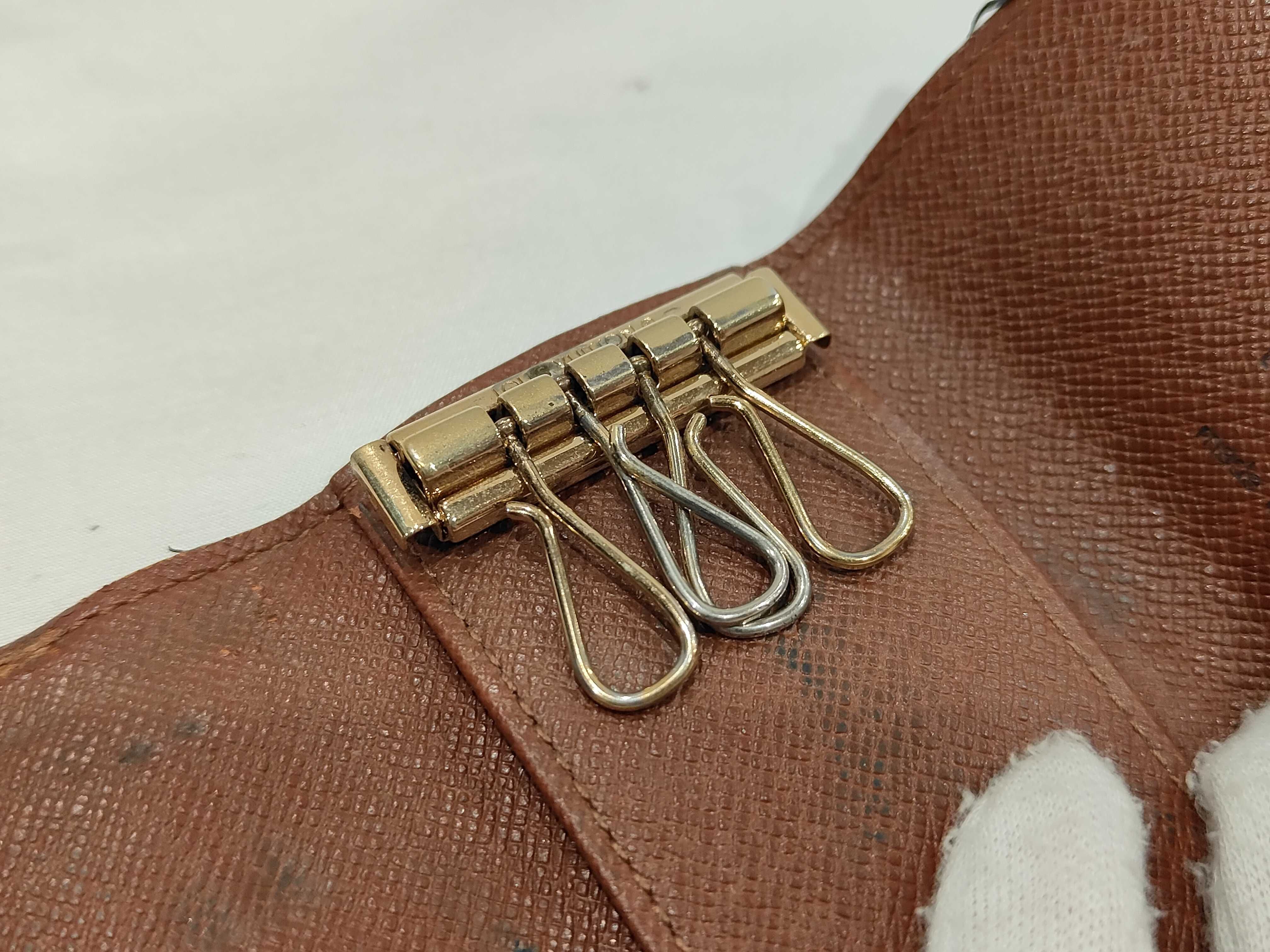 Monogram M62631 Multicles 4 Key Case — view 8