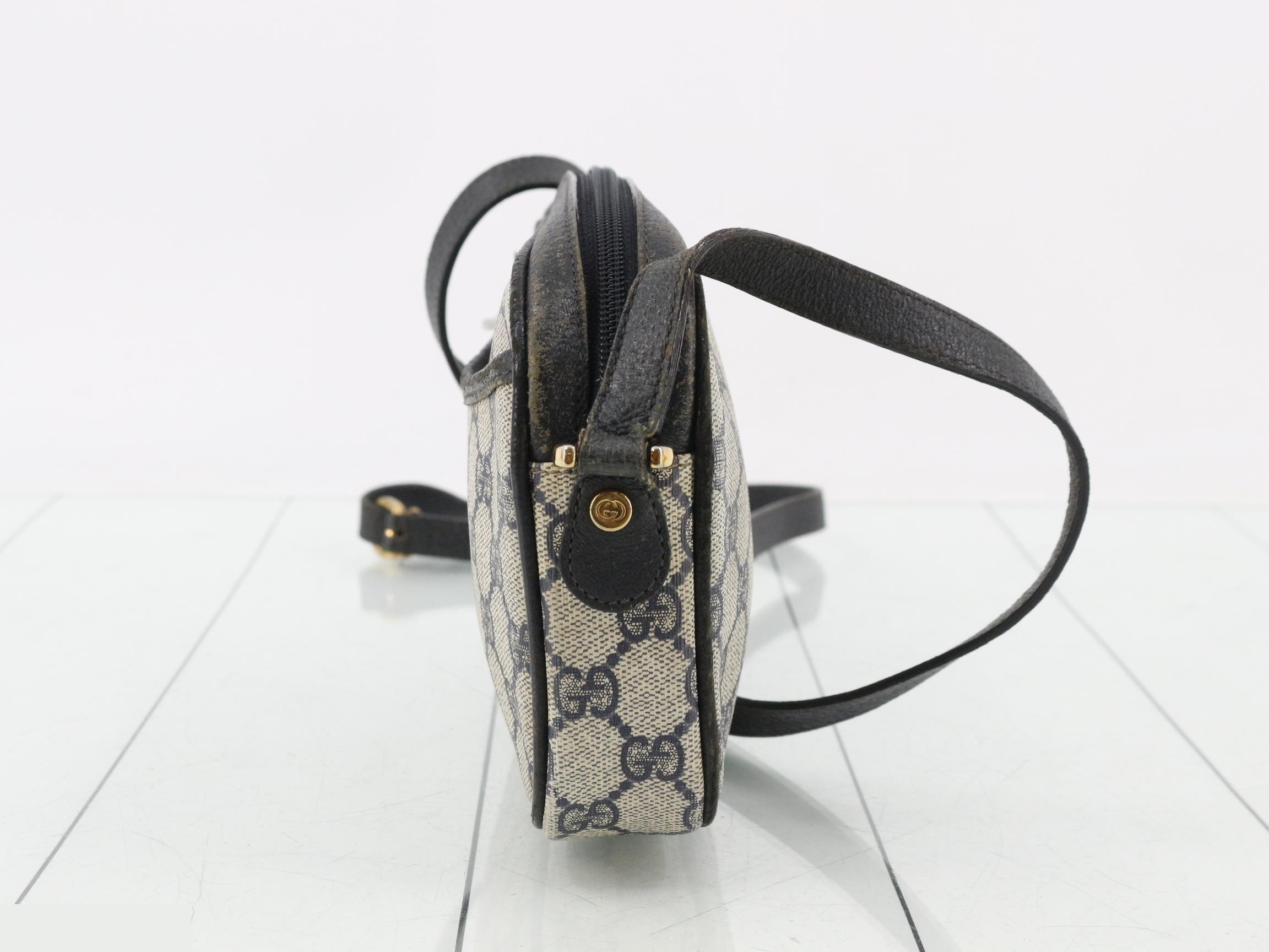 shoulder bag — view 3