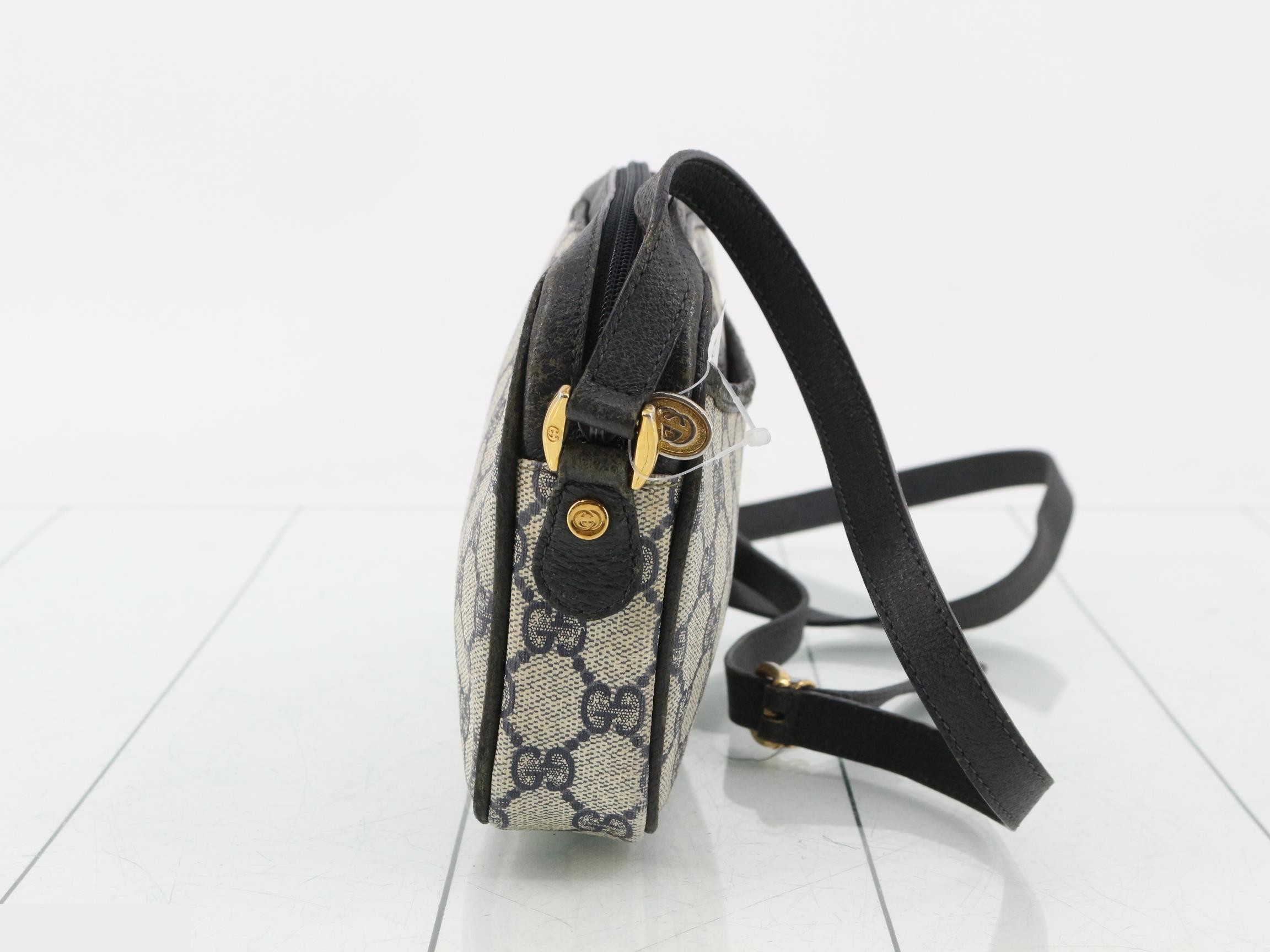 shoulder bag — view 4