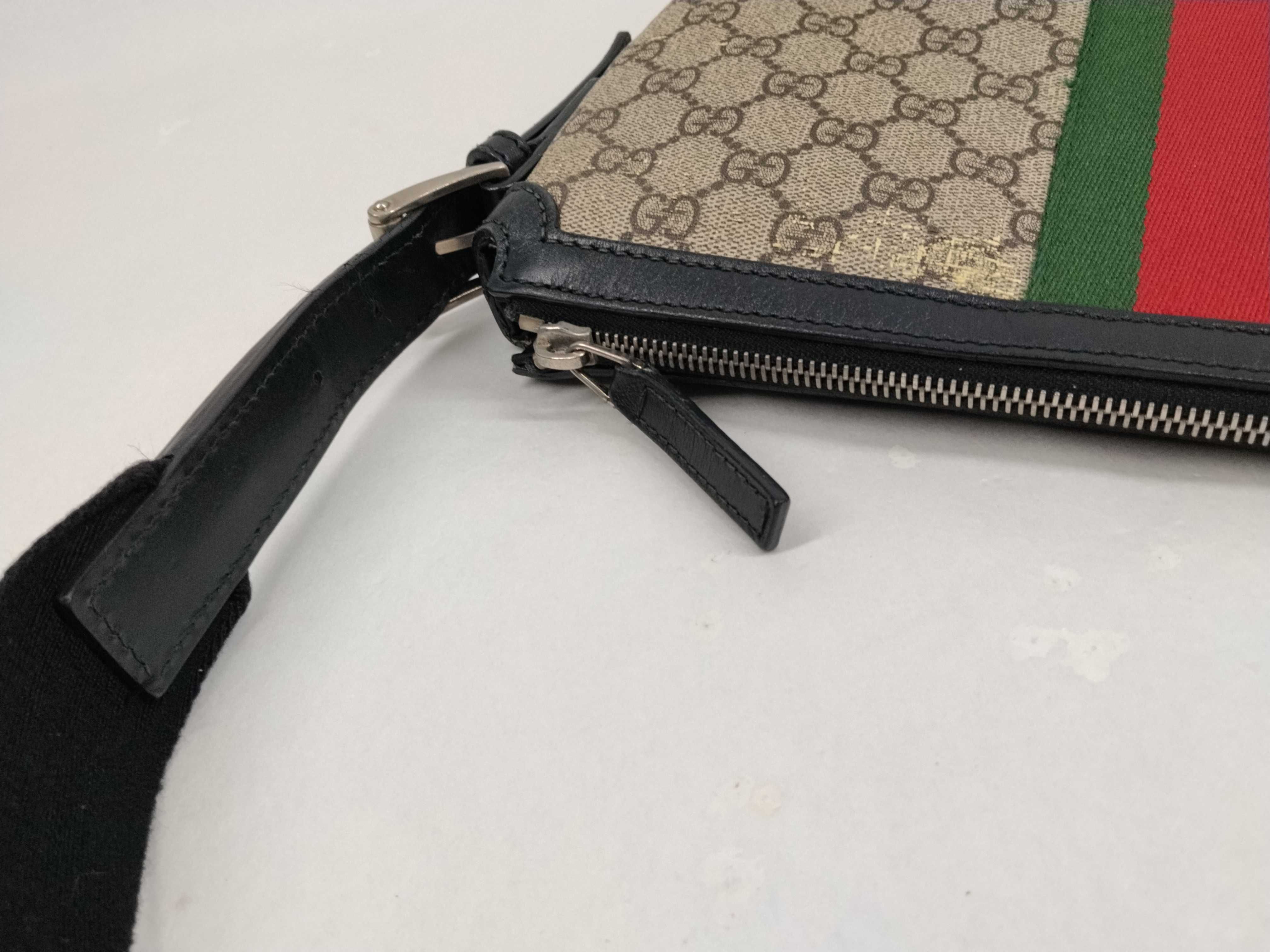 GG Supreme Sherry Line 387111 Shoulder Bag — view 9