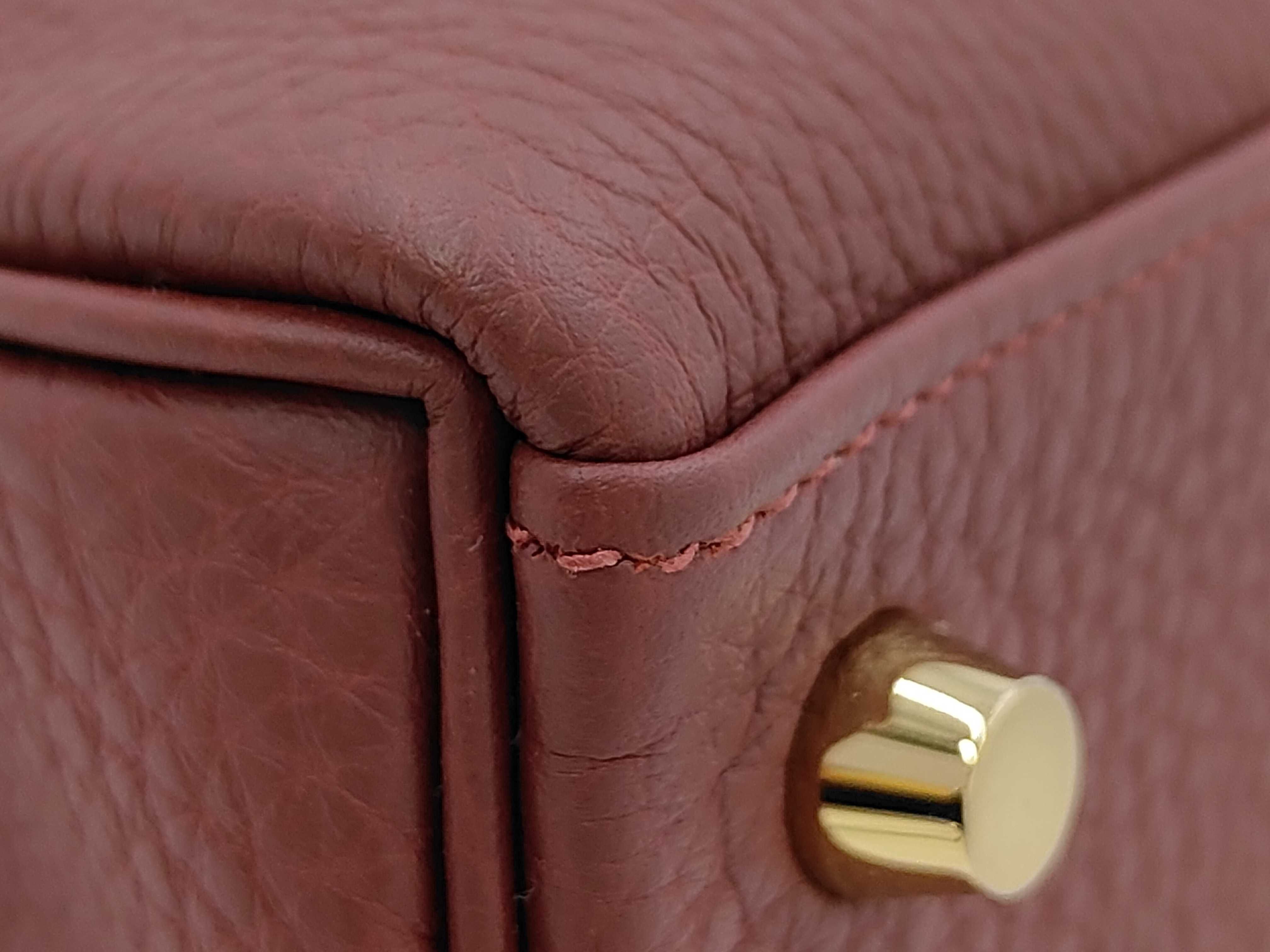 Kelly 25 Togo Rouge H Gold Hardware W Stamp Handbag — view 4