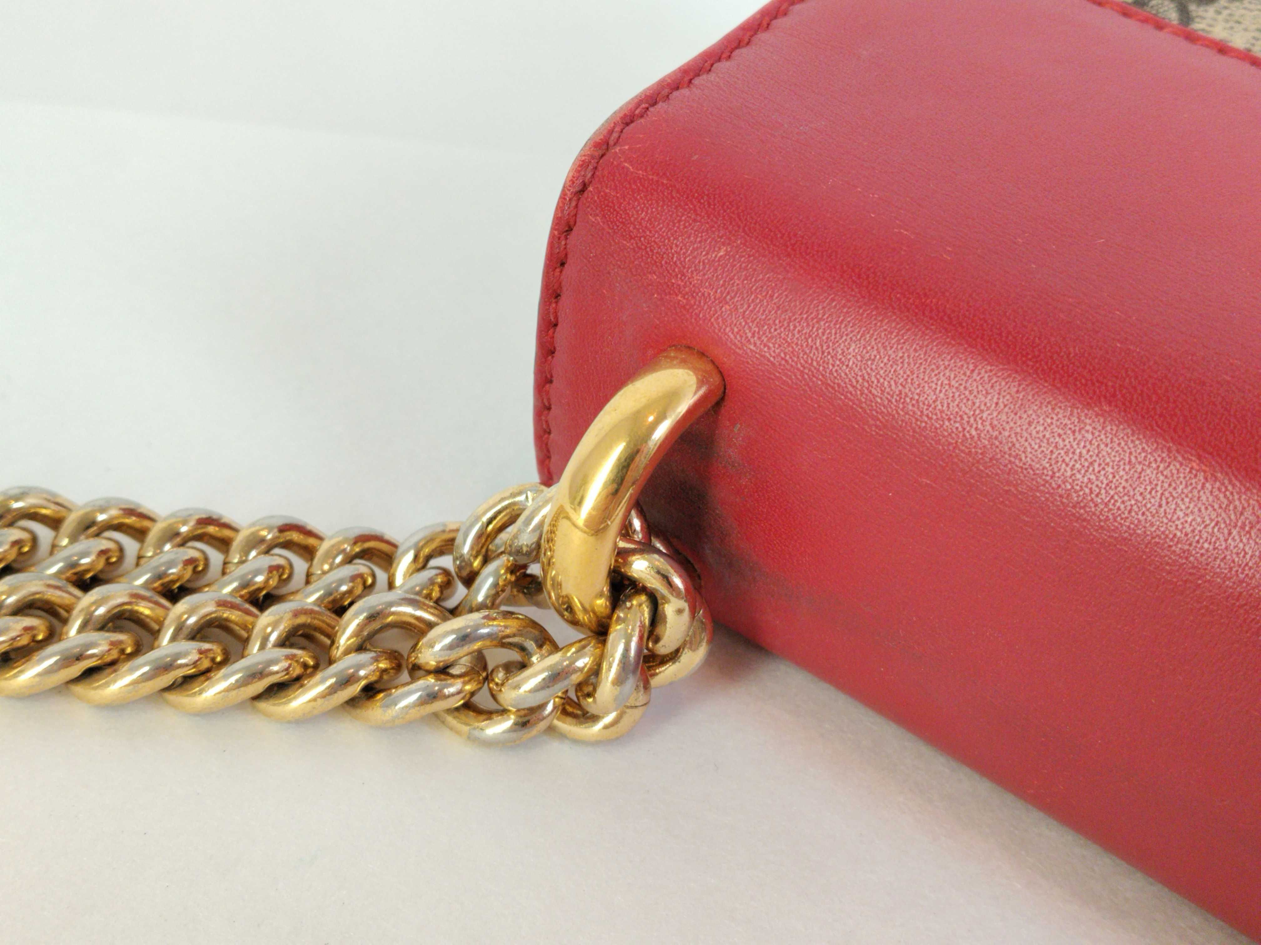 GG Supreme Shoulder Bag — view 5