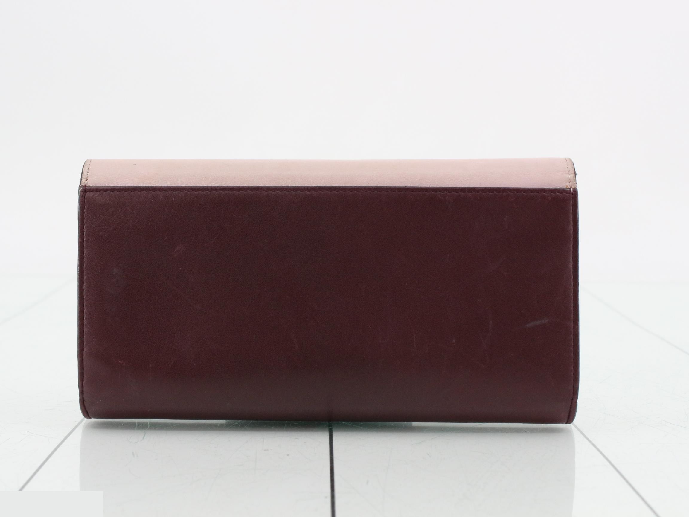 long wallet — view 2
