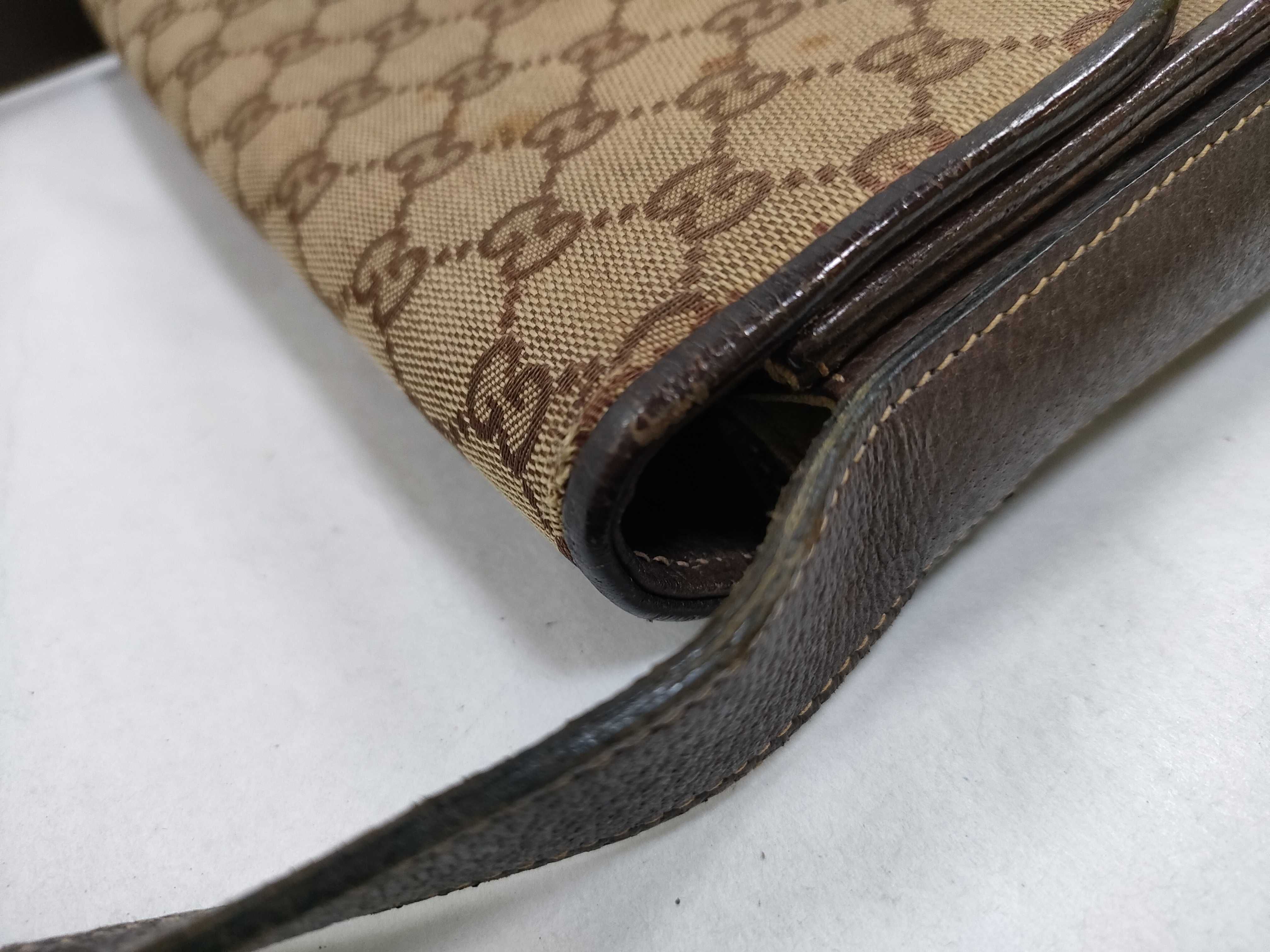 GG Canvas Shoulder Bag — view 5