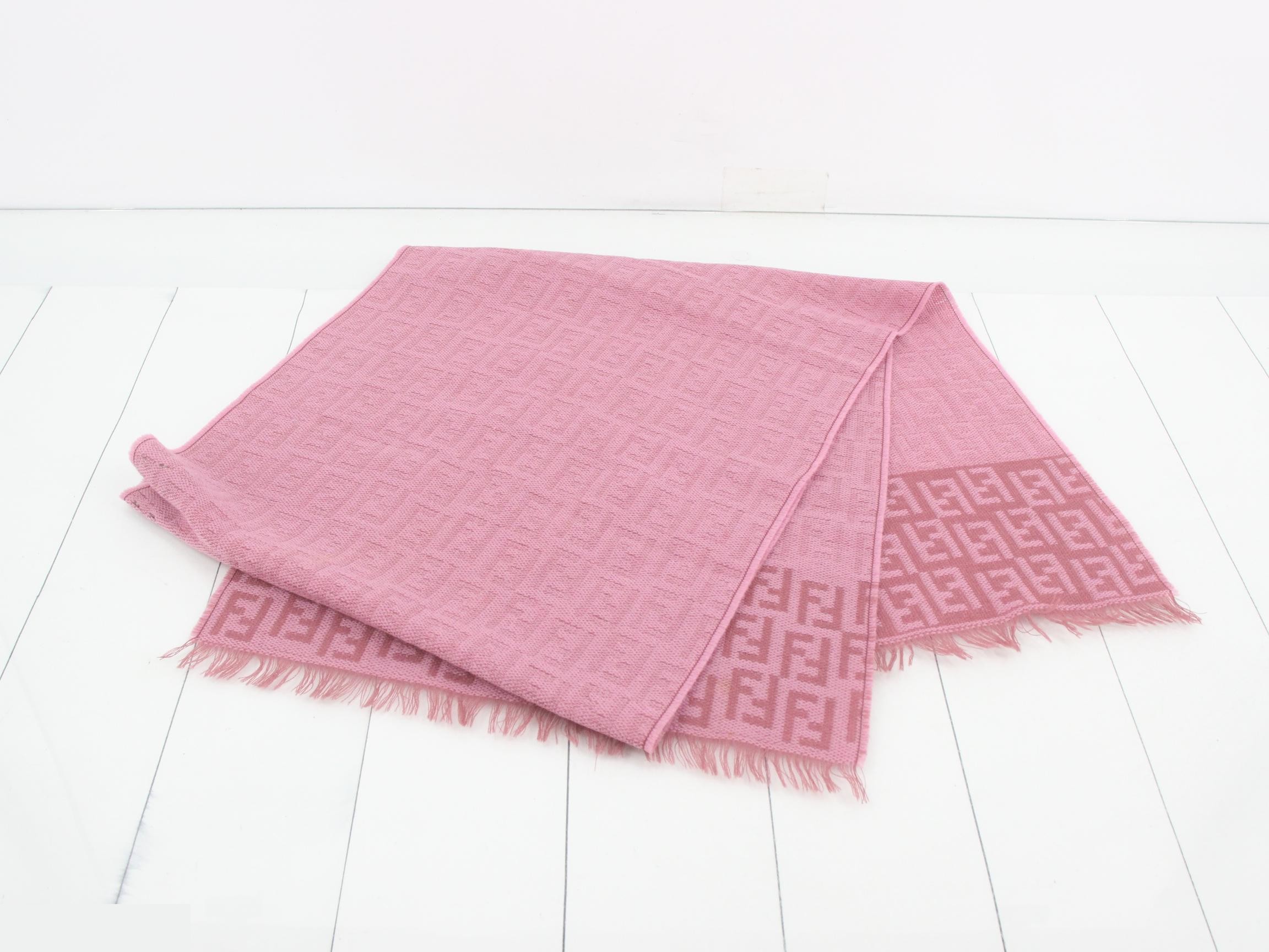 ZUCCA scarf with tag — view 3