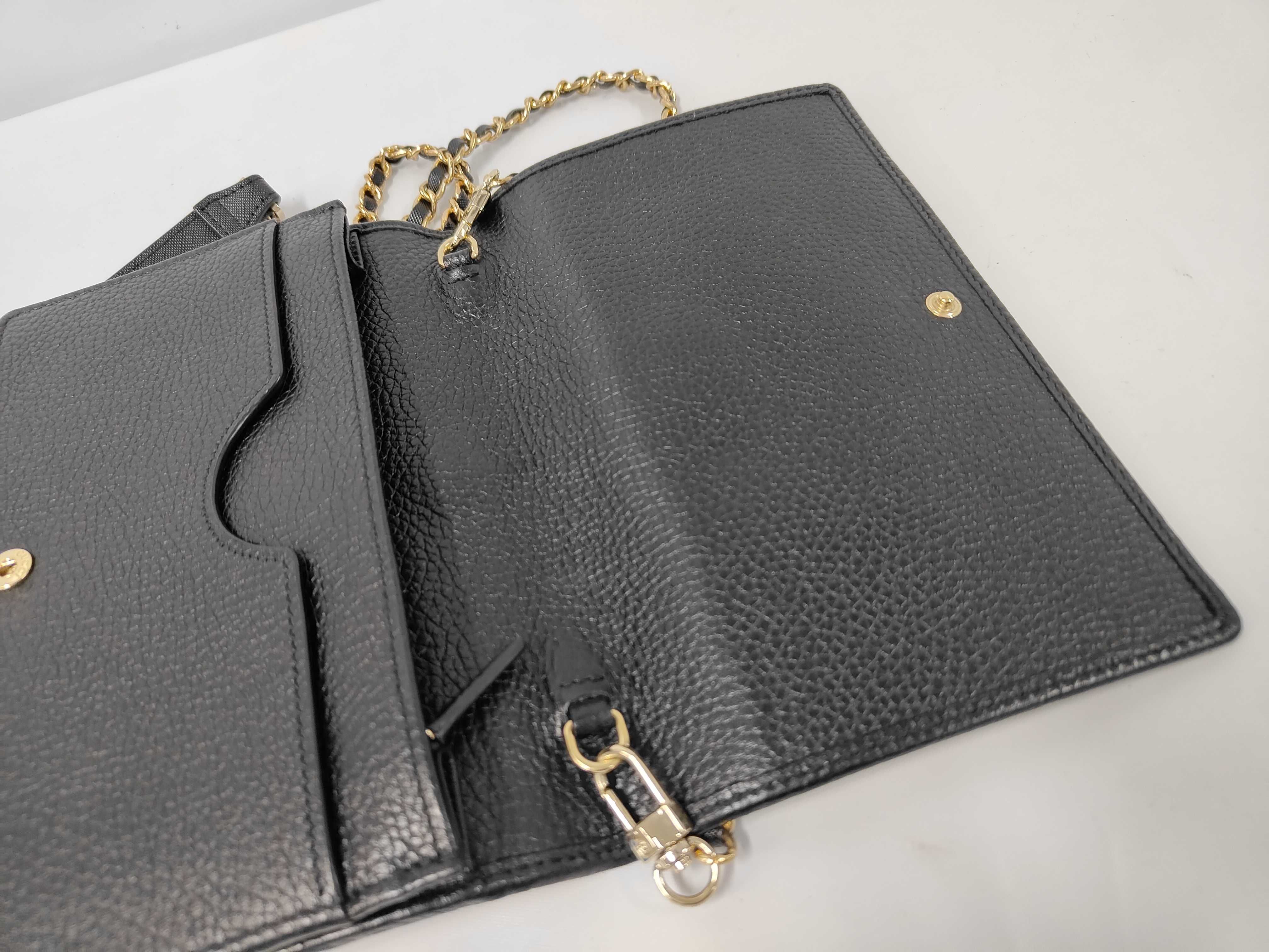 Soho Chain Wallet Shoulder Bag (Excellent Condition) — view 7