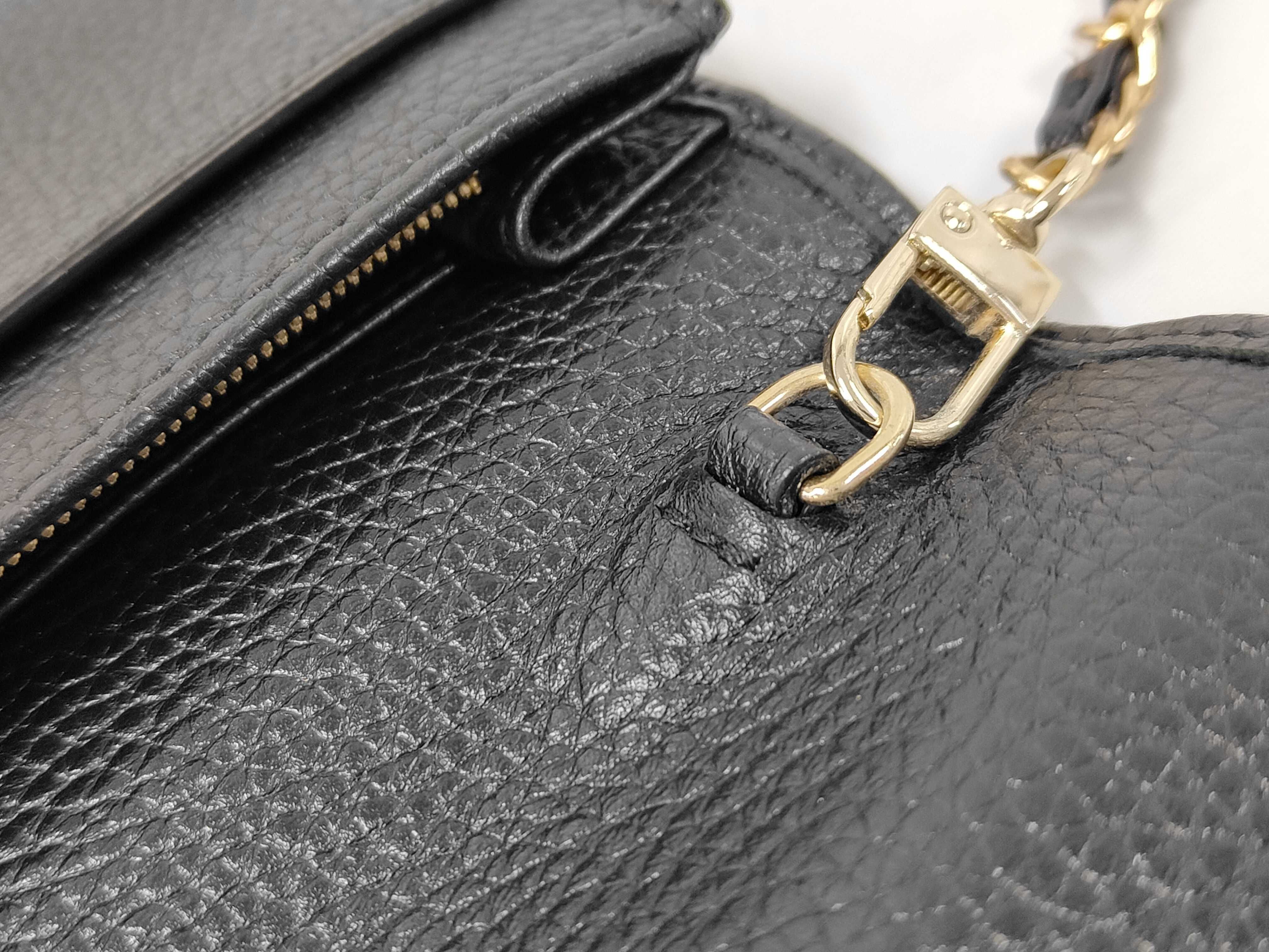 Soho Chain Wallet Shoulder Bag (Excellent Condition) — view 8