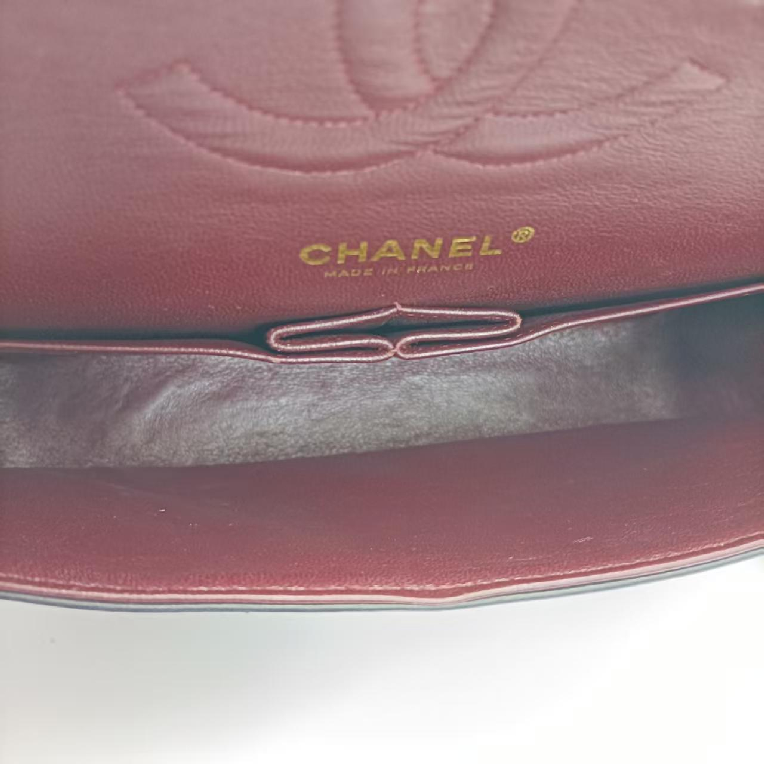 Classic Flap Lambskin Shoulder Bag Serial Number 12 Shoulder Bag — view 10