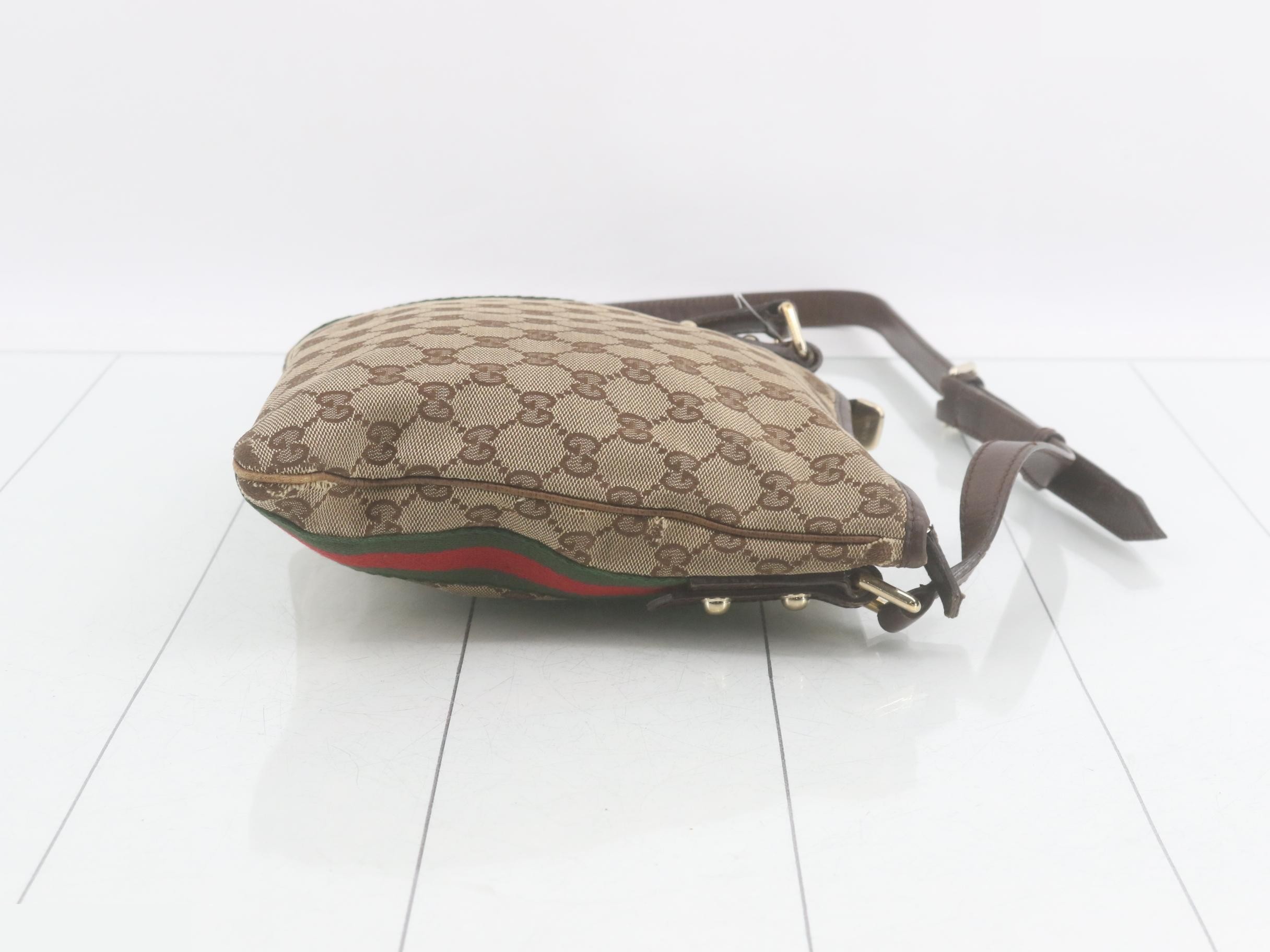 GG Canvas Sherry Line Shoulder Bag — view 3