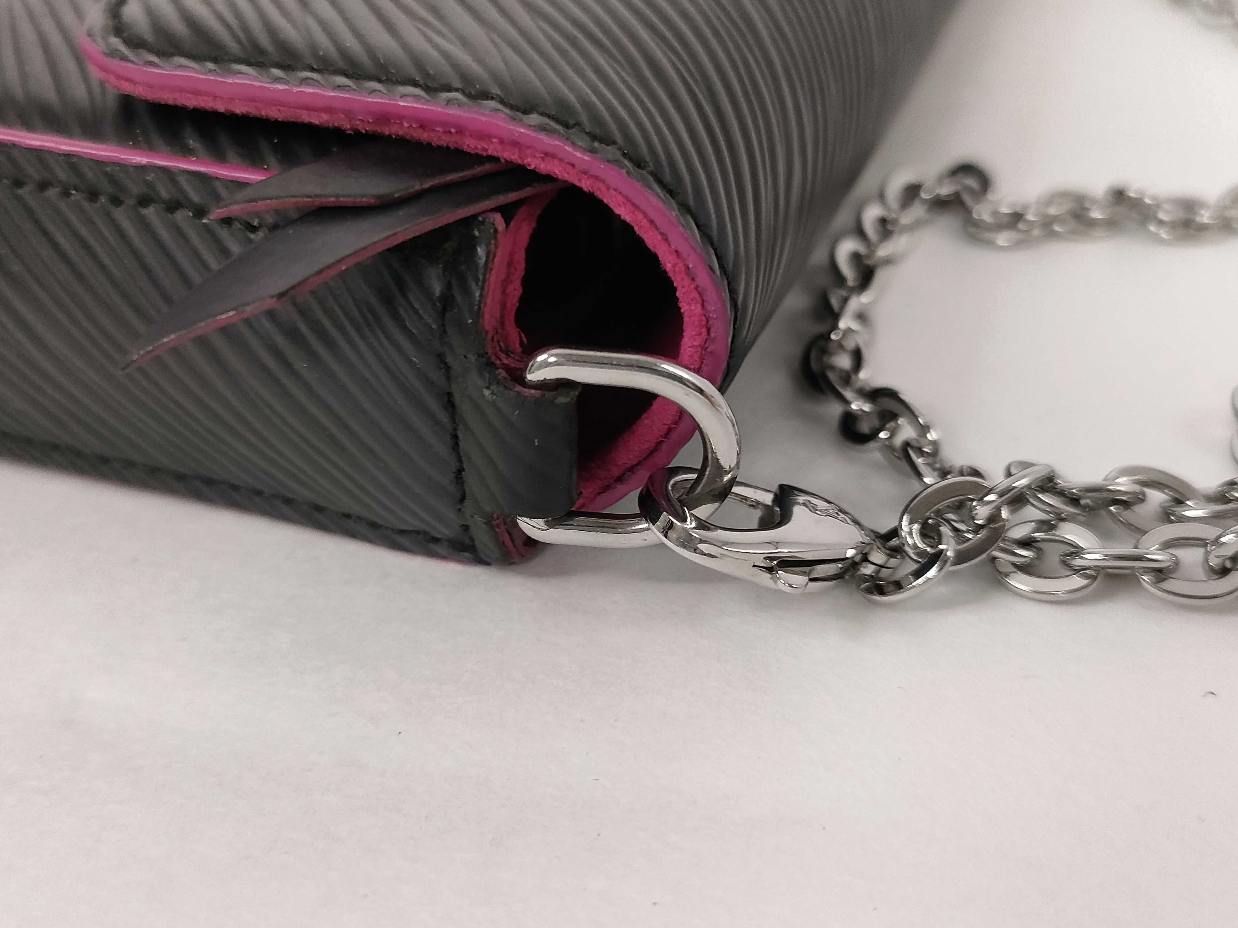 Epi Leather Pochette Felicie Epi Leather Noir Hot Pink Chain Shoulder Bag — view 5