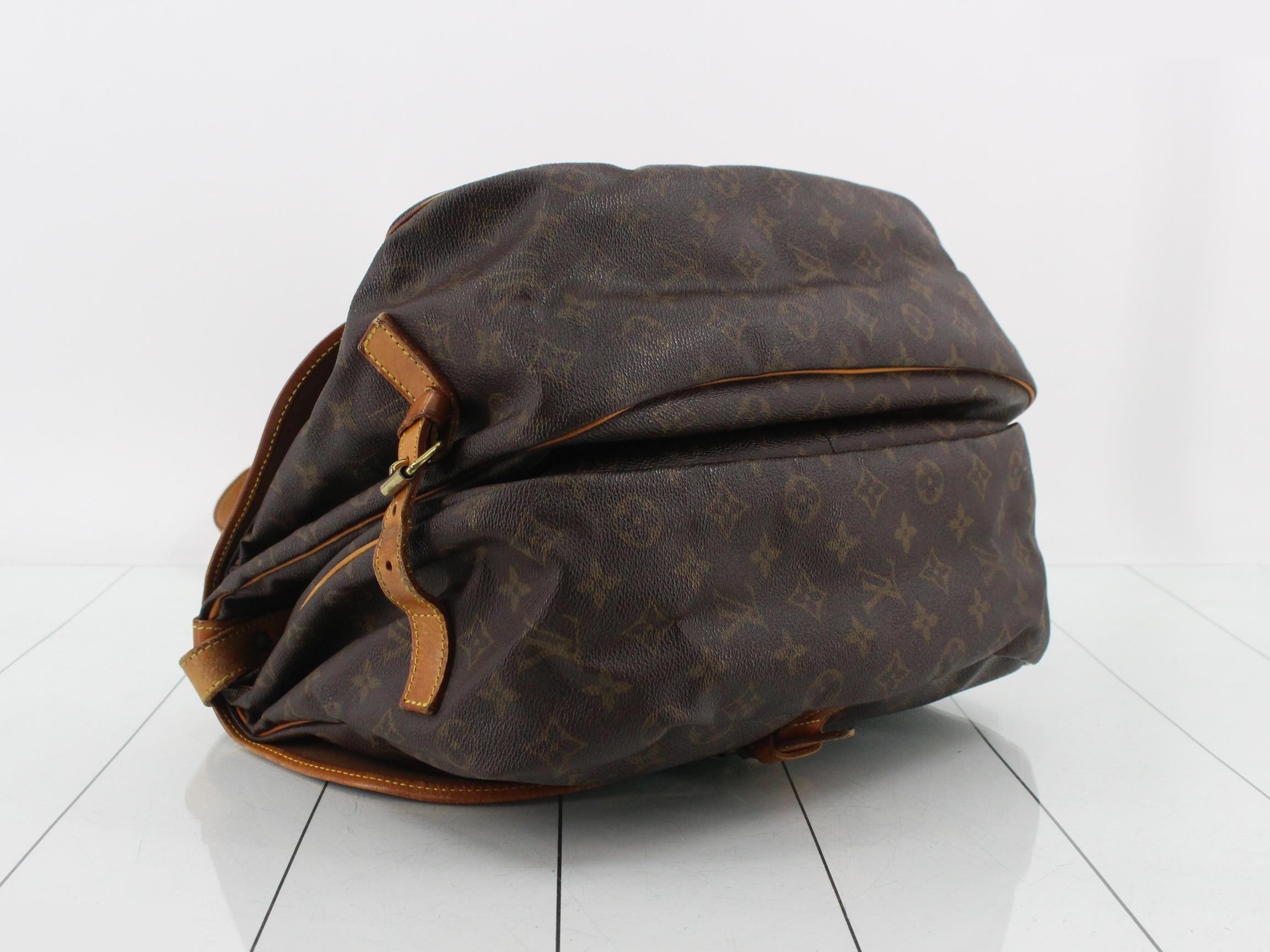 Saumur 30 Monogram Shoulder Bag AR0994 LV — view 5