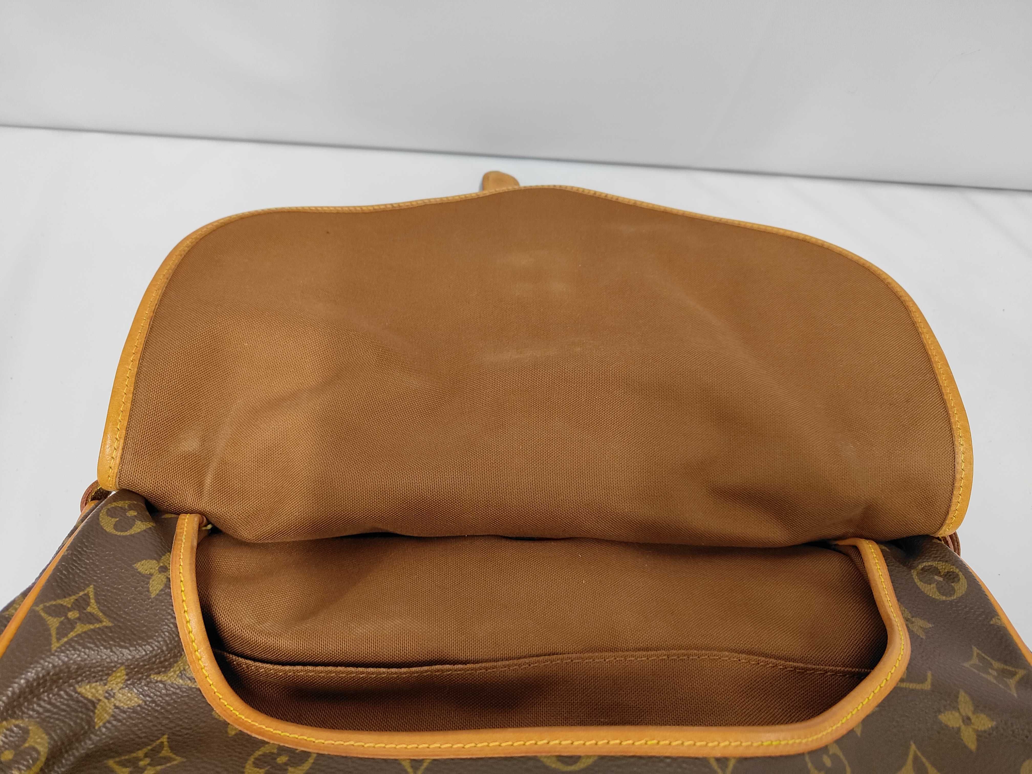 Monogram M40662 Saumur 35 Bag — view 9