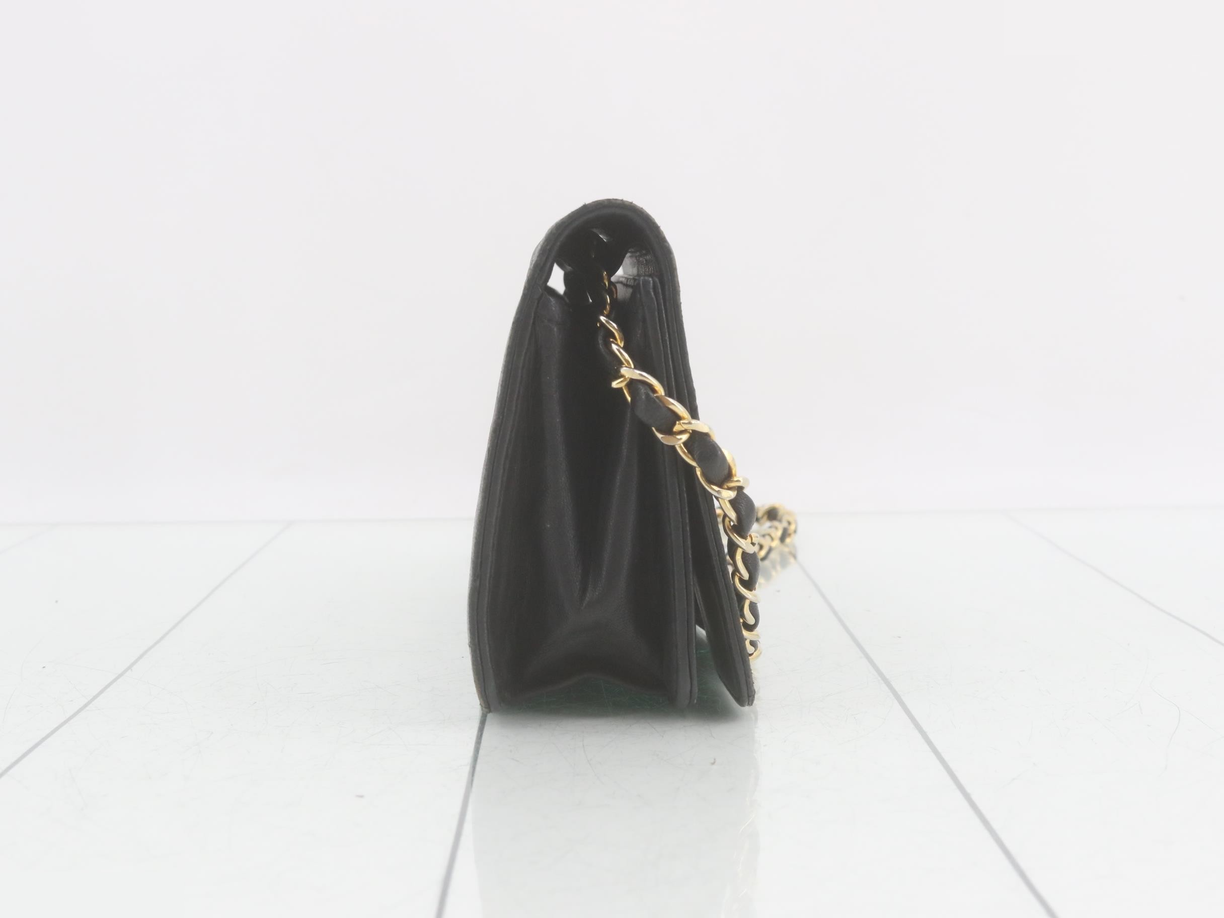 Matelasse shoulder bag — view 4