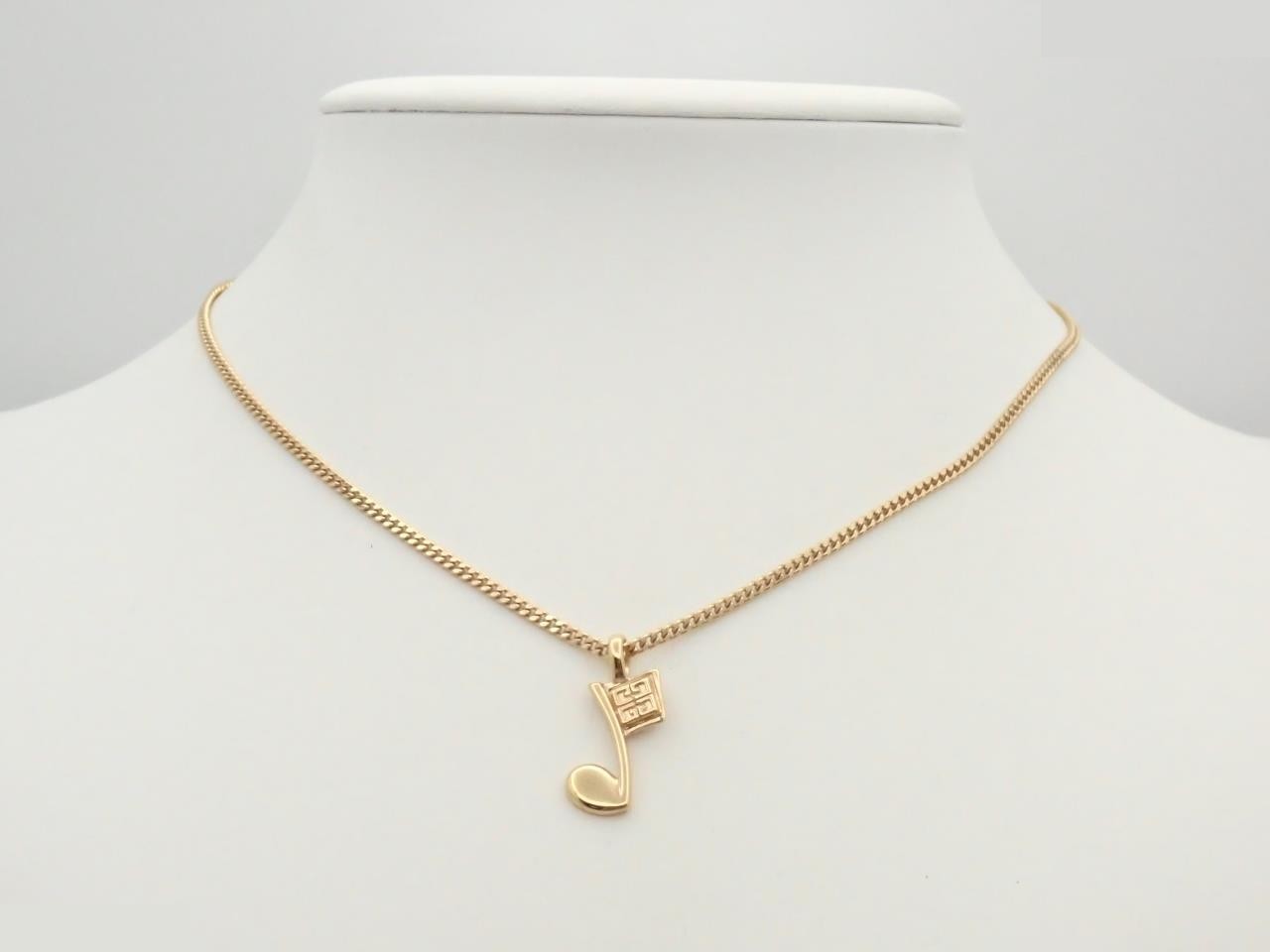 Other lines: precious metals, necklaces, pendants — view 3
