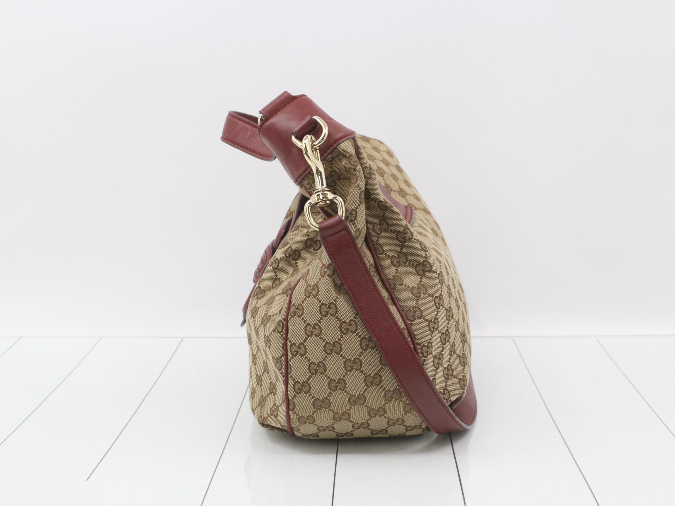 GG Canvas Horsebit 2-Way Shoulder Bag — view 3