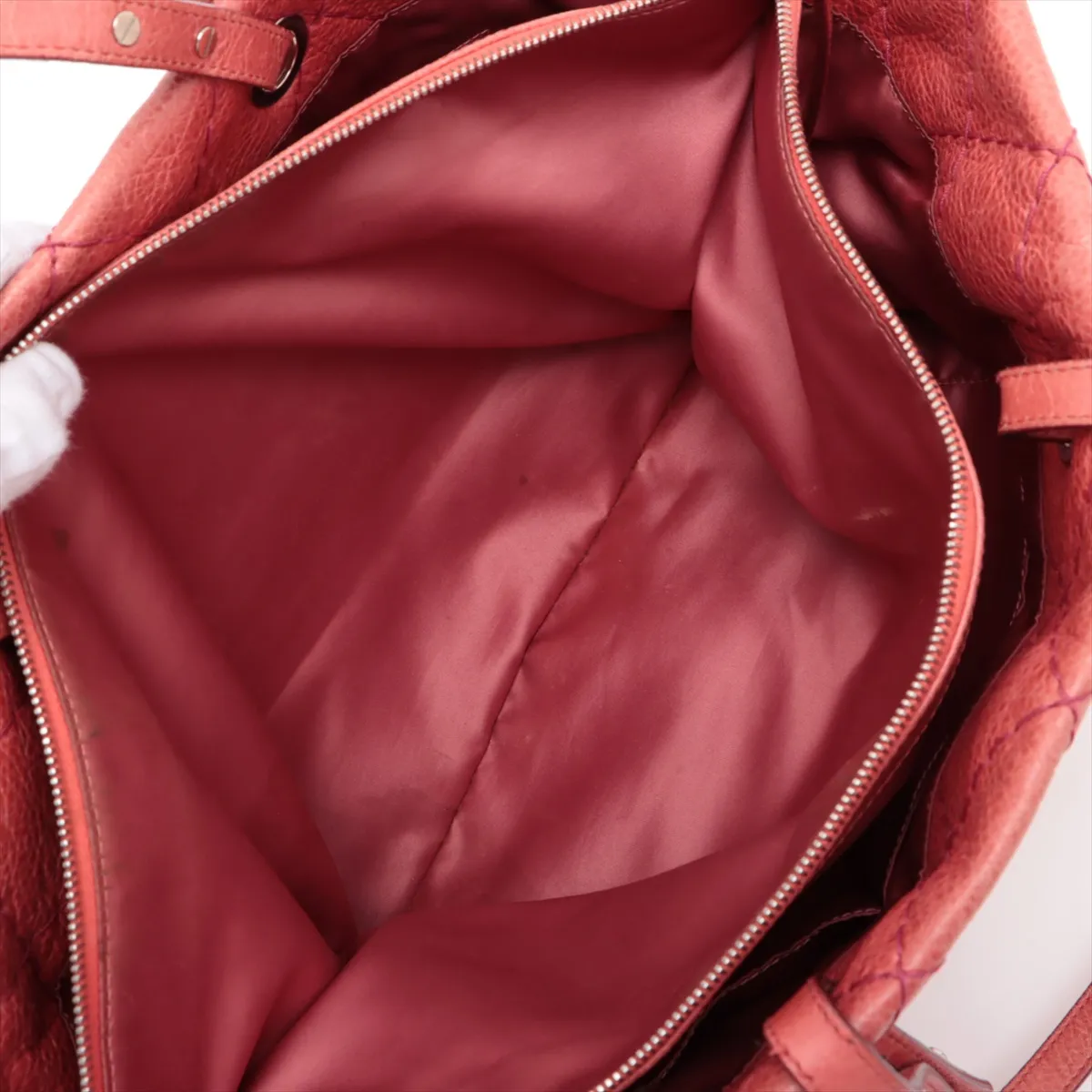on the road vintage calf tote bag red silver hardware 13340901 13th series — view 9