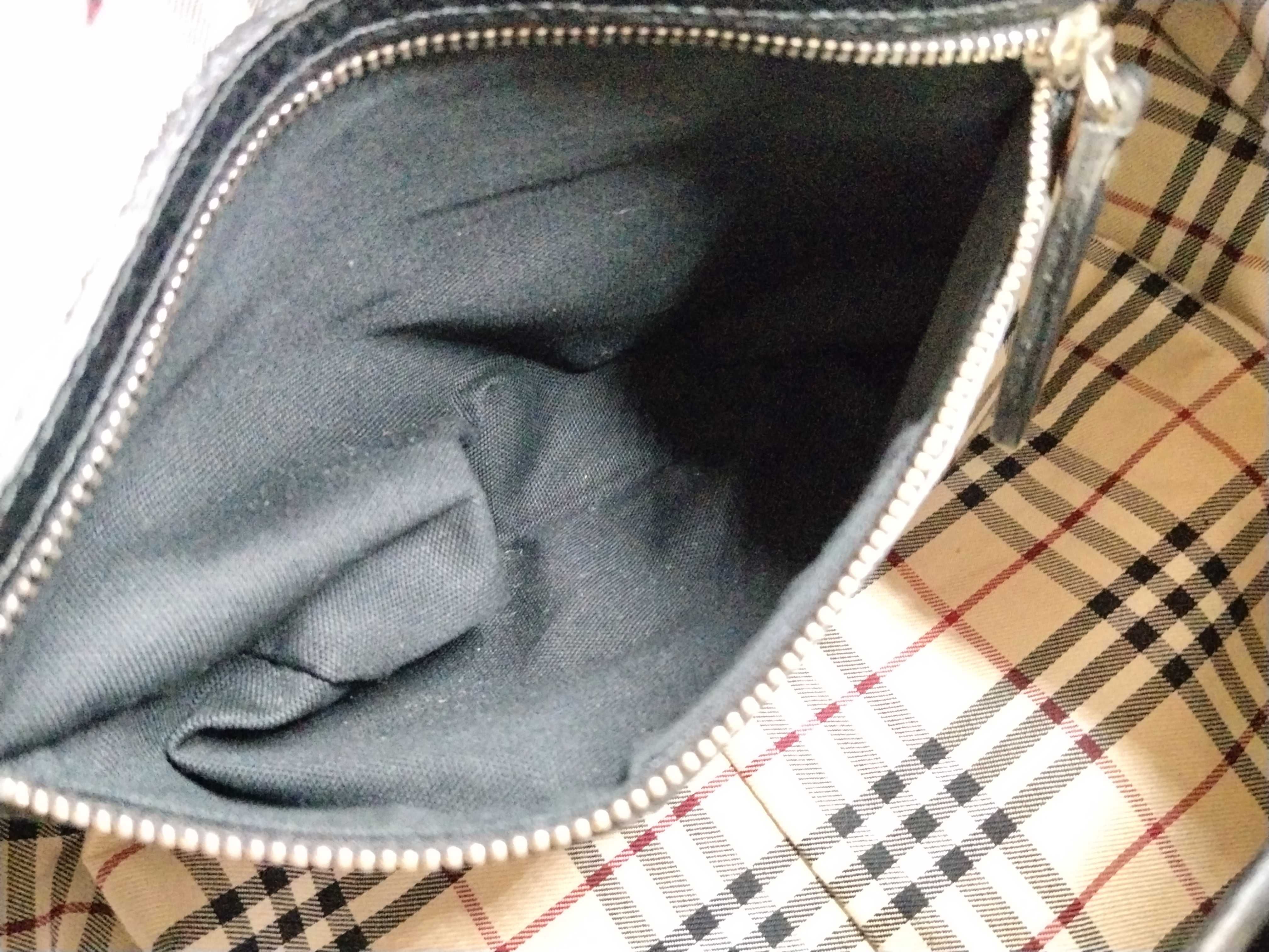 Checked Interior Noir Handbag — view 11
