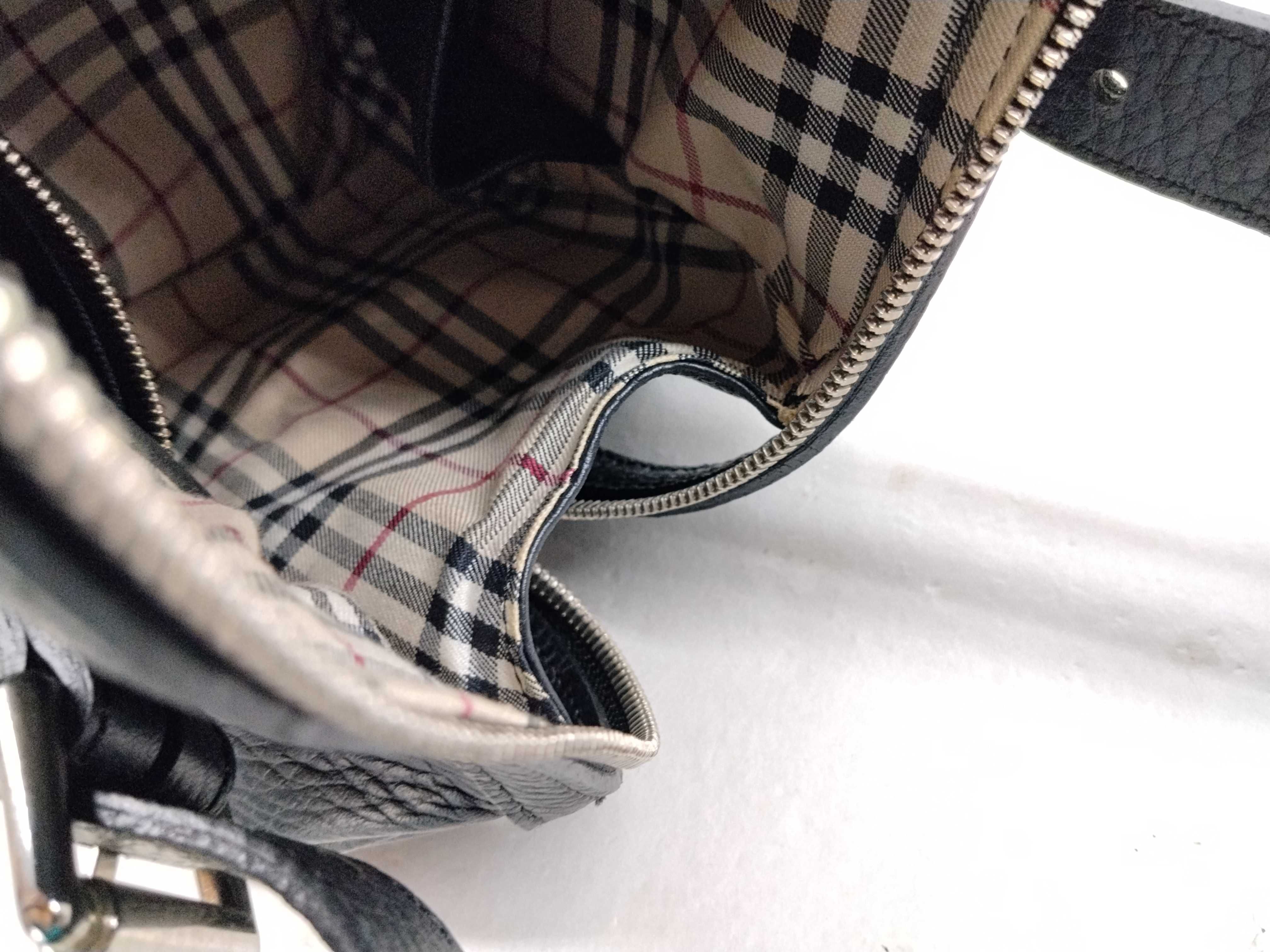 Checked Interior Noir Handbag — view 13
