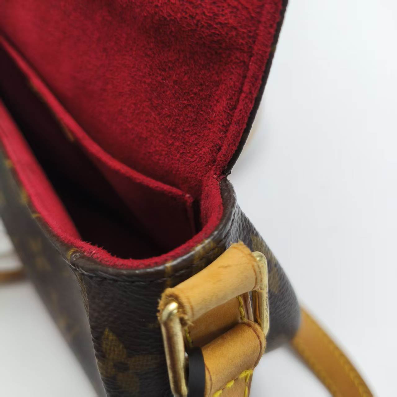 【*Shipped from: China*】LOUIS VUITTON Tambourin PU Shoulder Bag — view 8