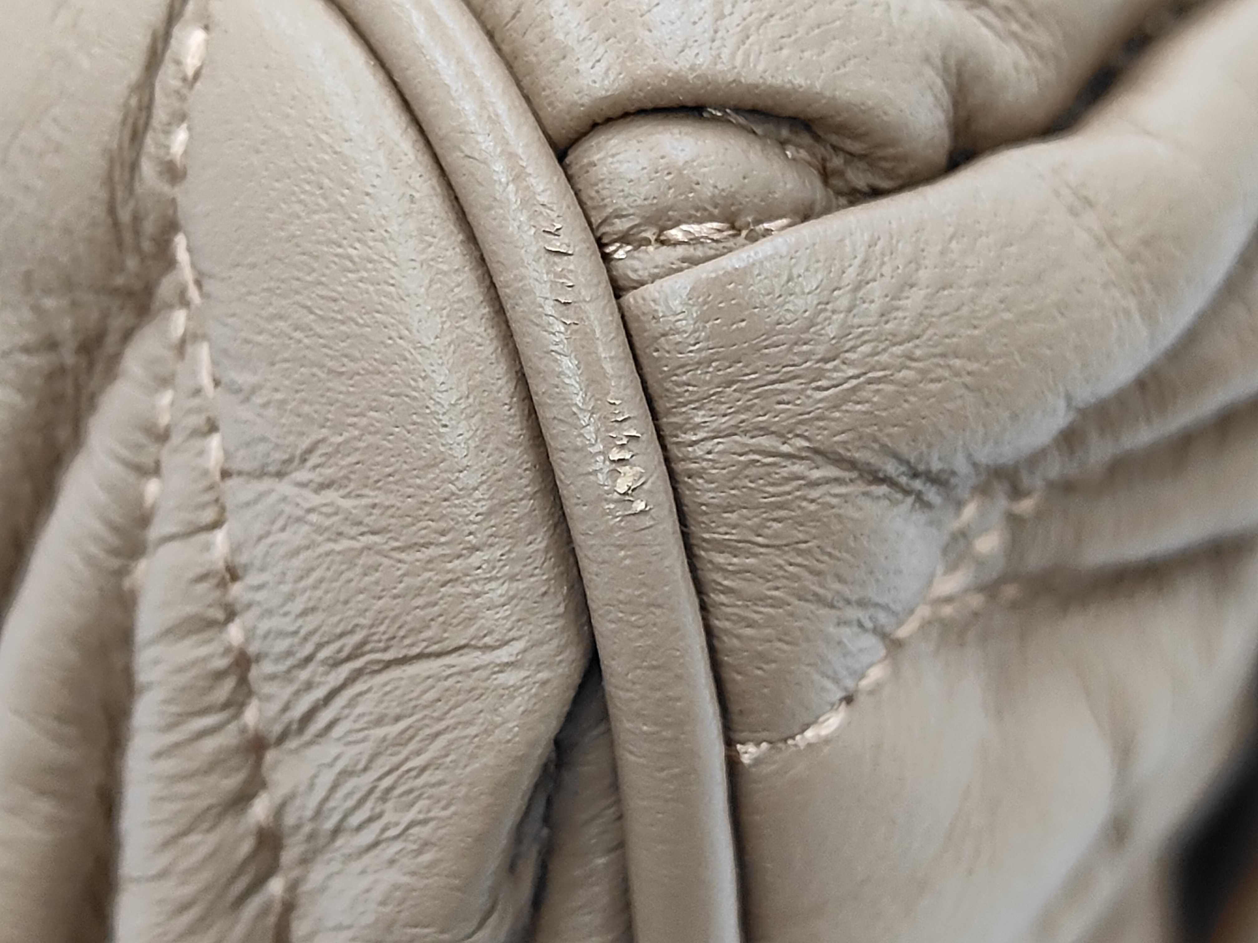 handbag — view 4