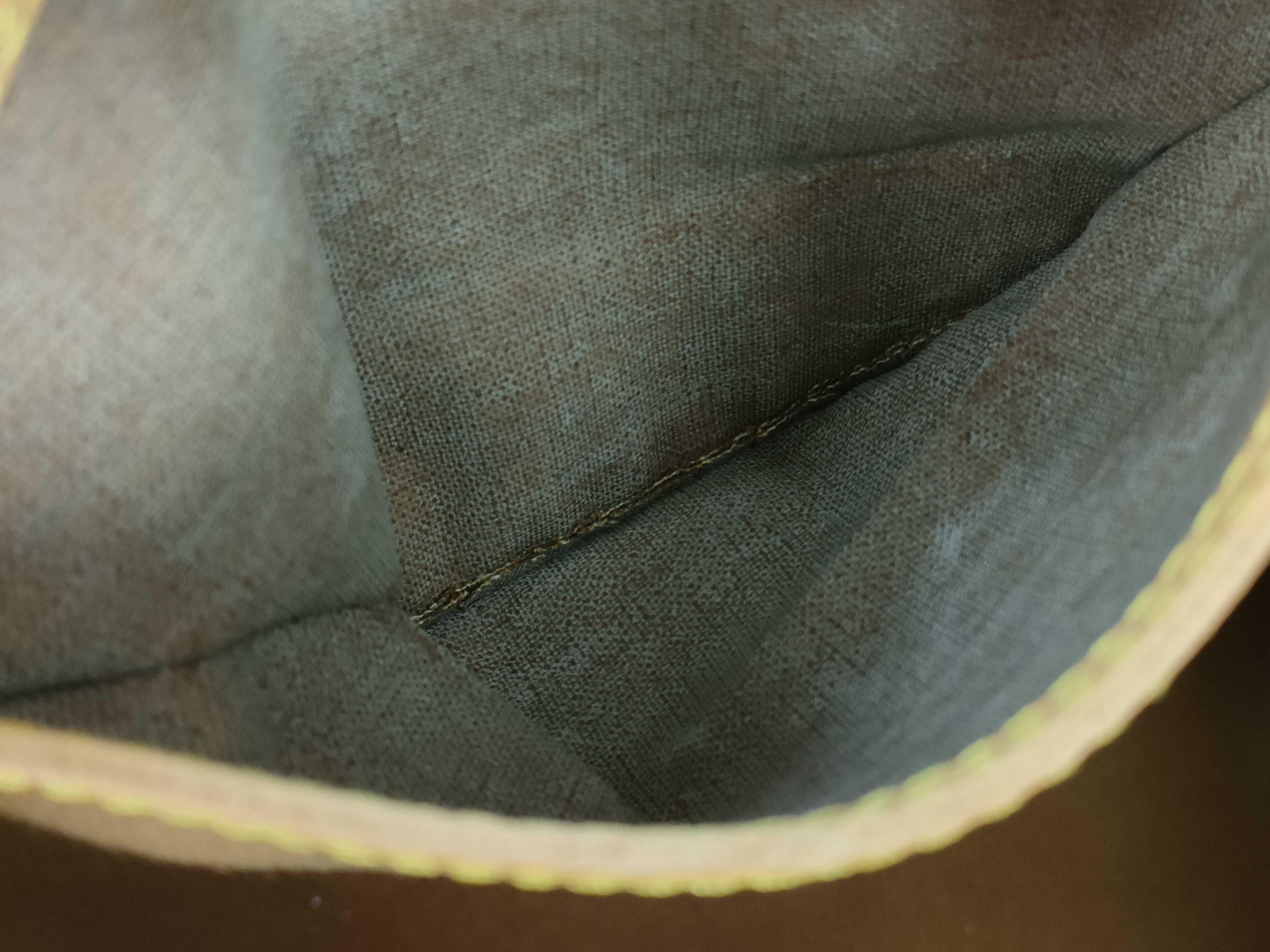 Monogram Louis Vuitton Speedy 40 Handbag — view 11