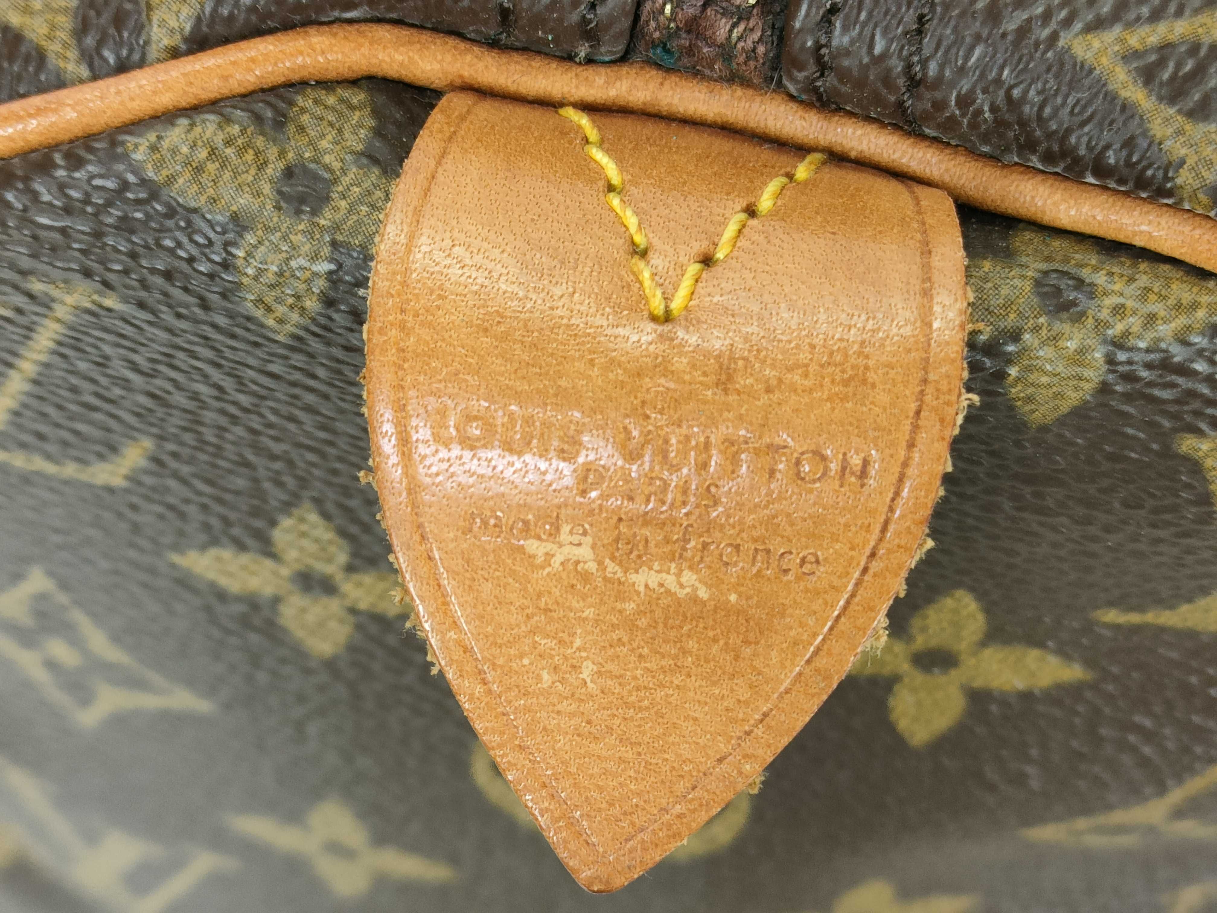 Monogram Louis Vuitton Speedy 40 Handbag — view 12
