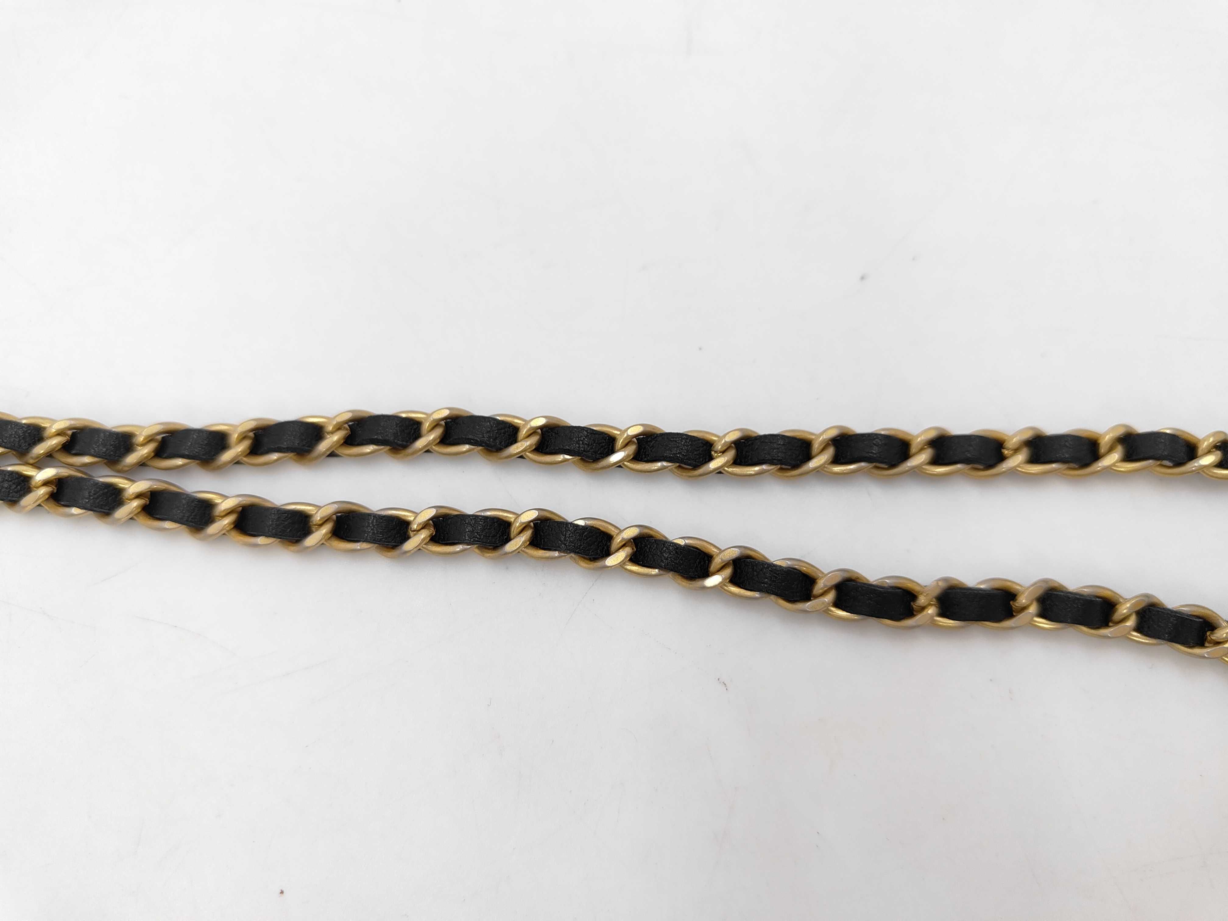 Chain Shoulder Bag — view 6