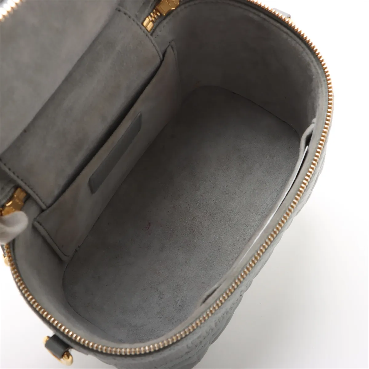 Cannage Leather 2-Way Vanity Bag, Gray — view 8