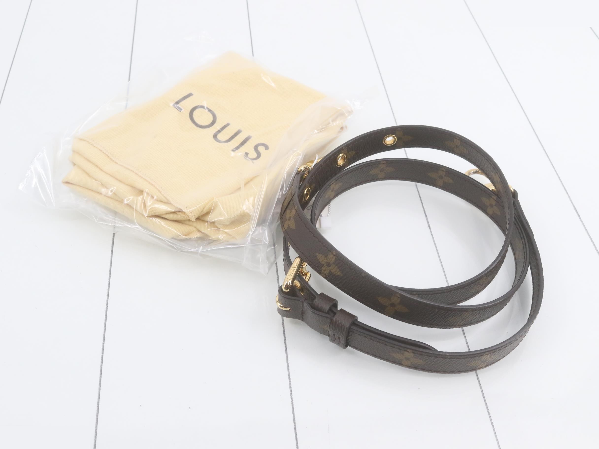 Monogram Summer Trunk Pochette Metis 2-Way Handbag — view 7