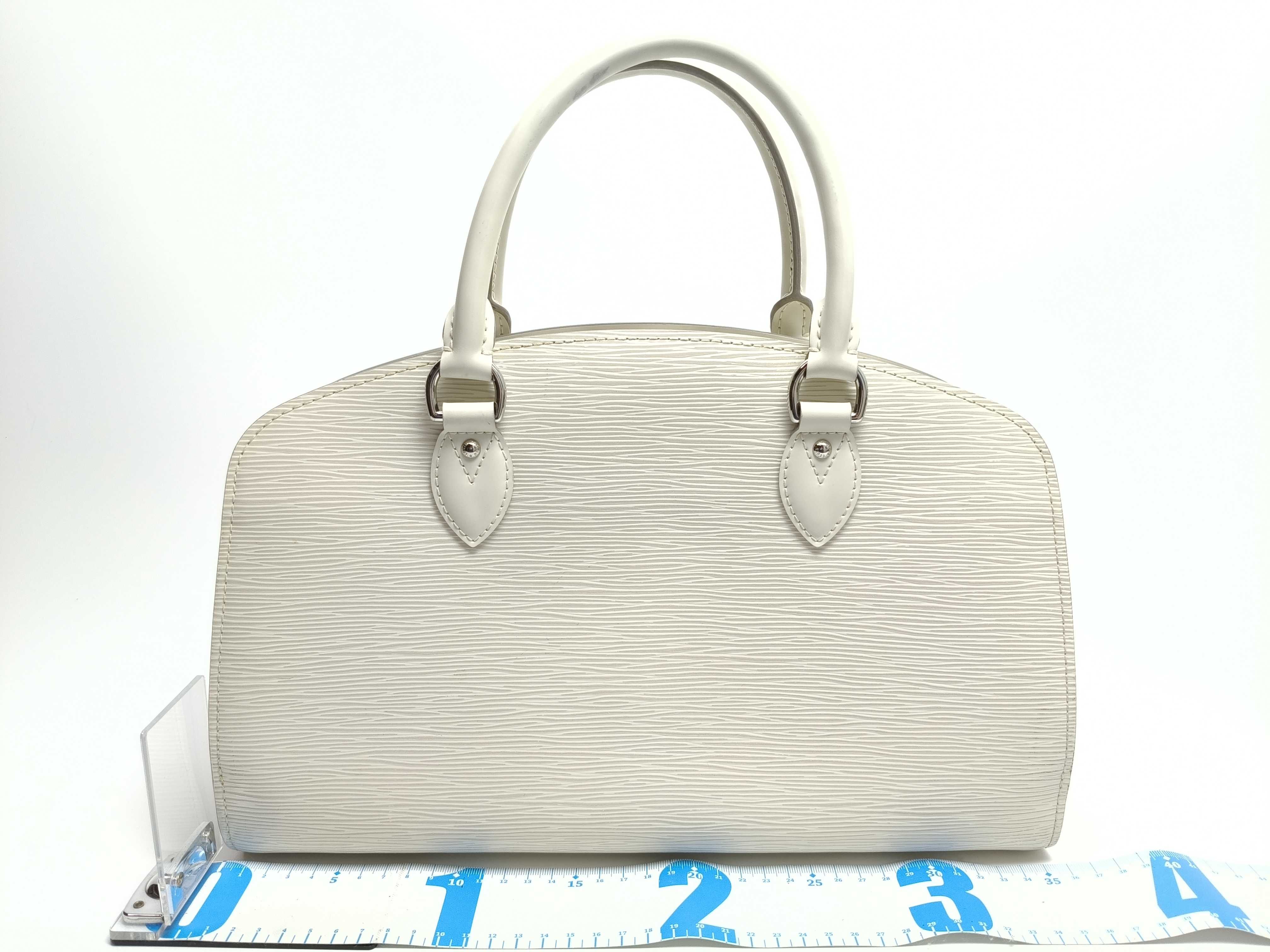 Epi Pont Neuf PM Handbag — view 2