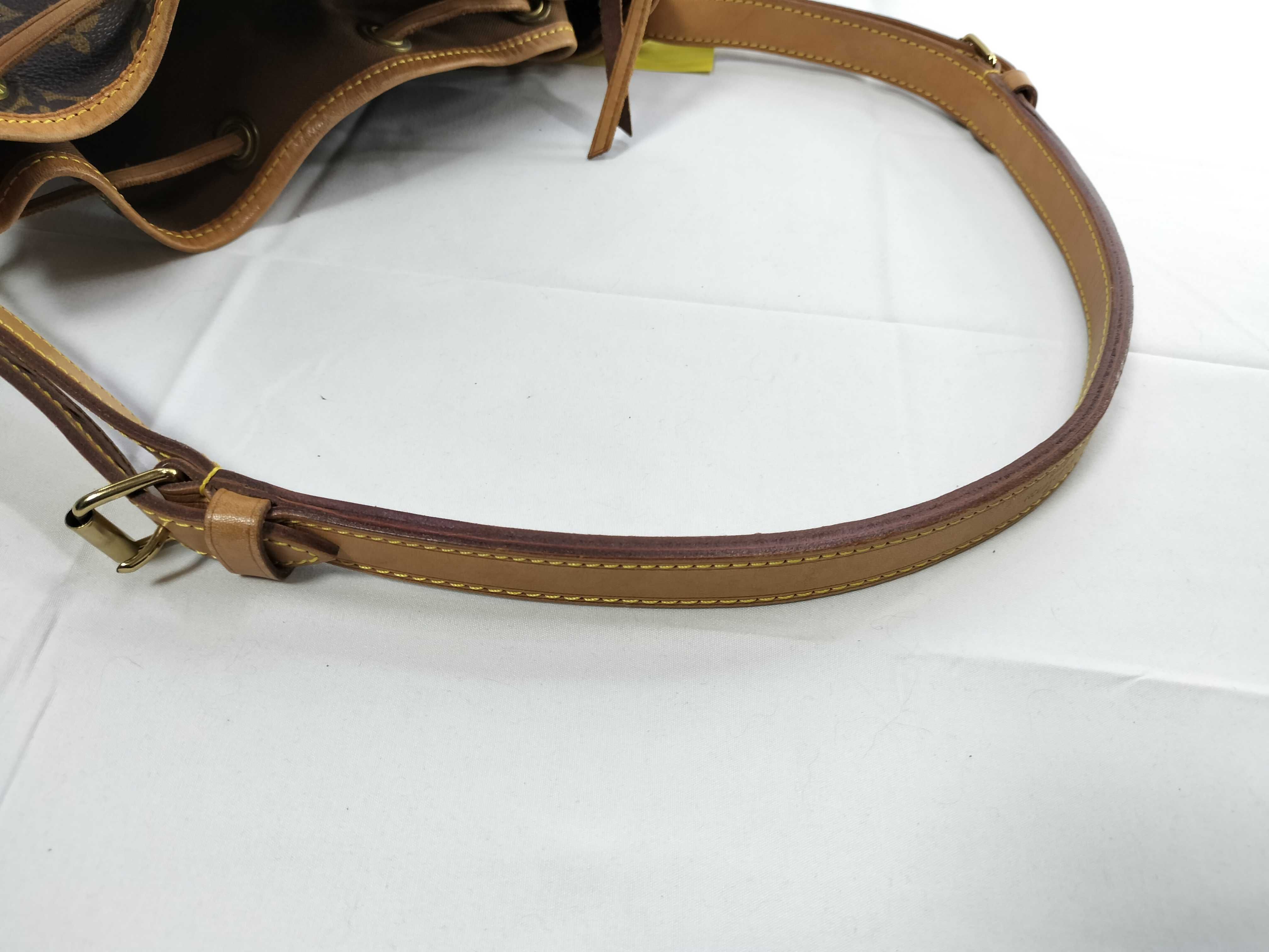 Monogram M42224 Noe Shoulder Bag * Manufactured in 2000 — view 3
