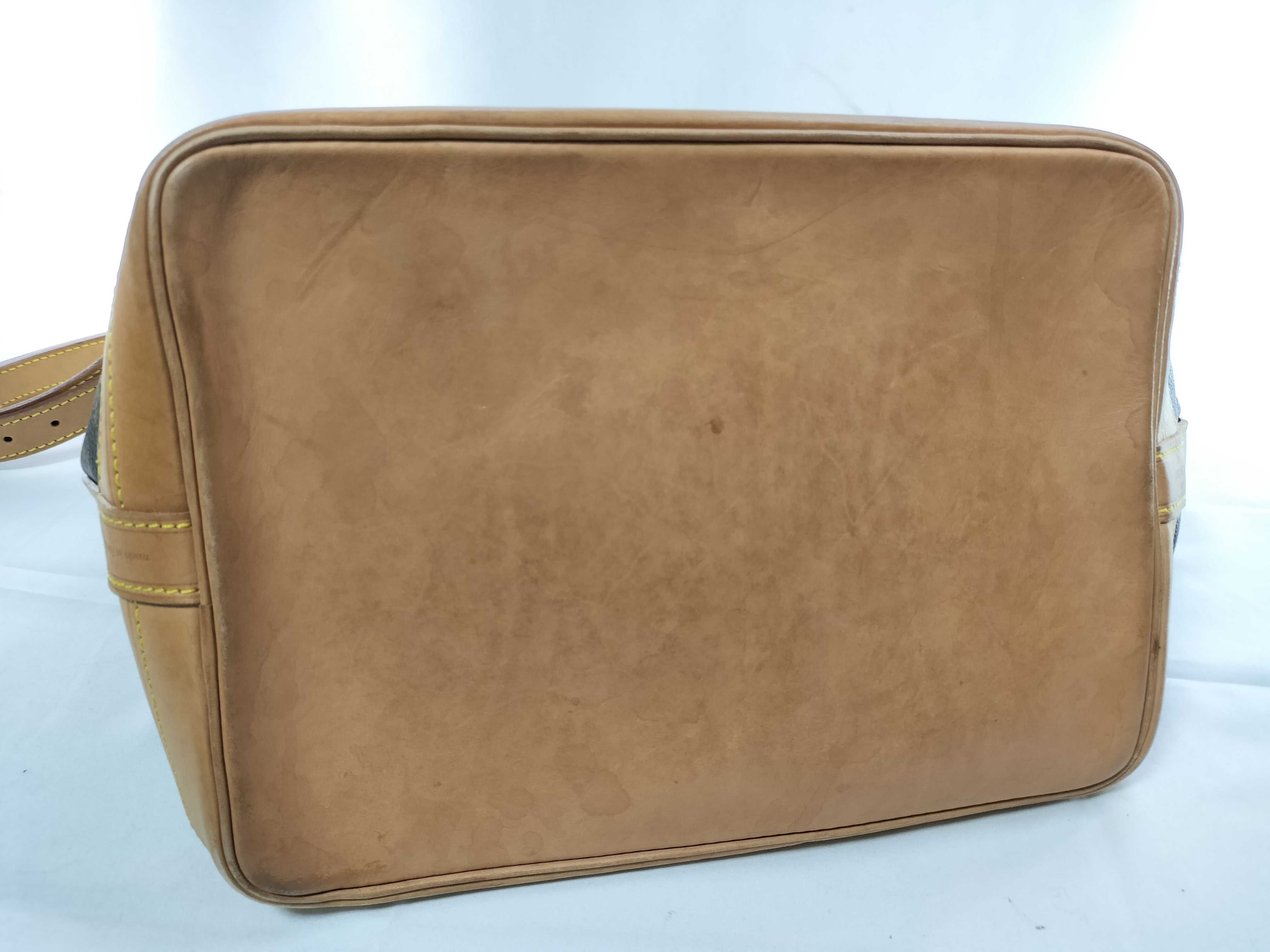Monogram M42224 Noe Shoulder Bag * Manufactured in 2000 — view 7
