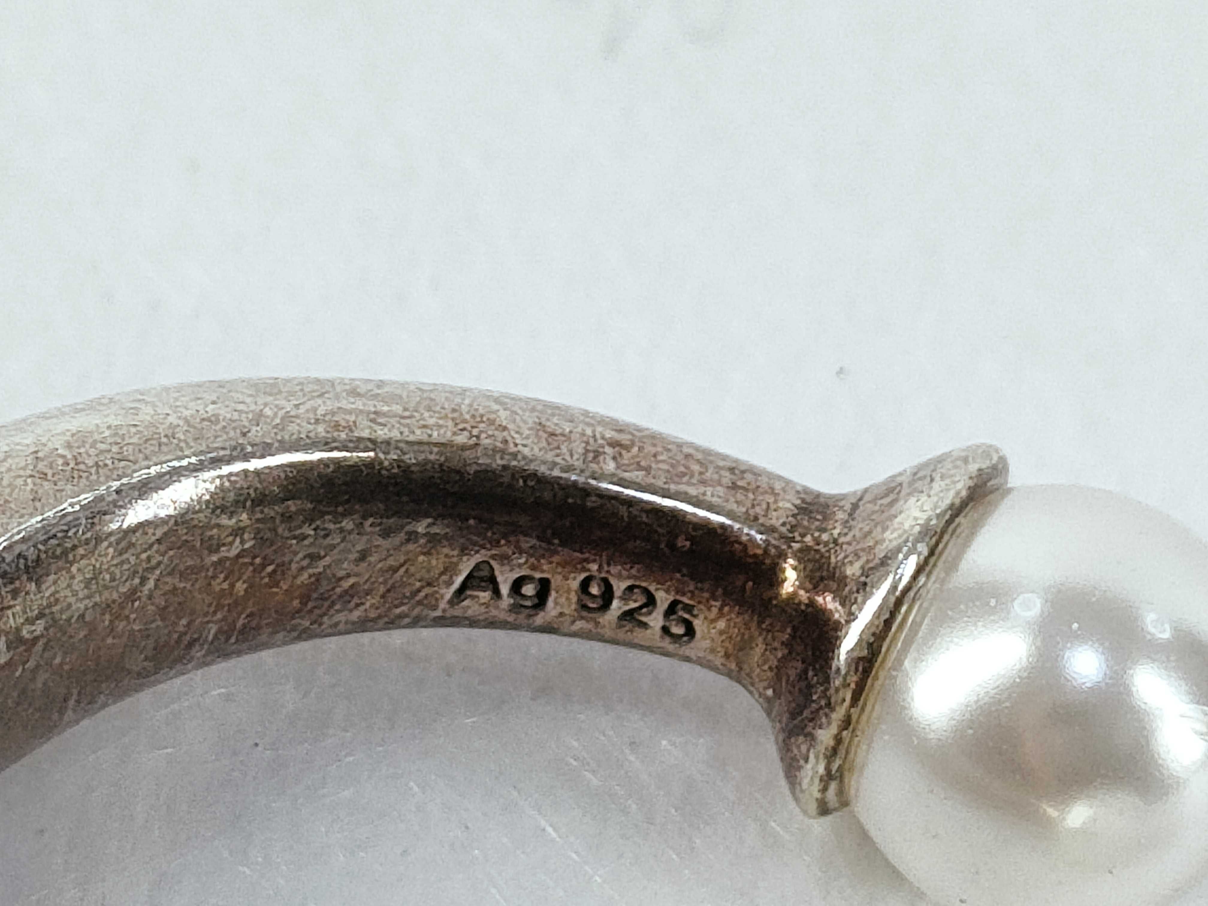 Tribal Pearl Ring, Size M — view 6