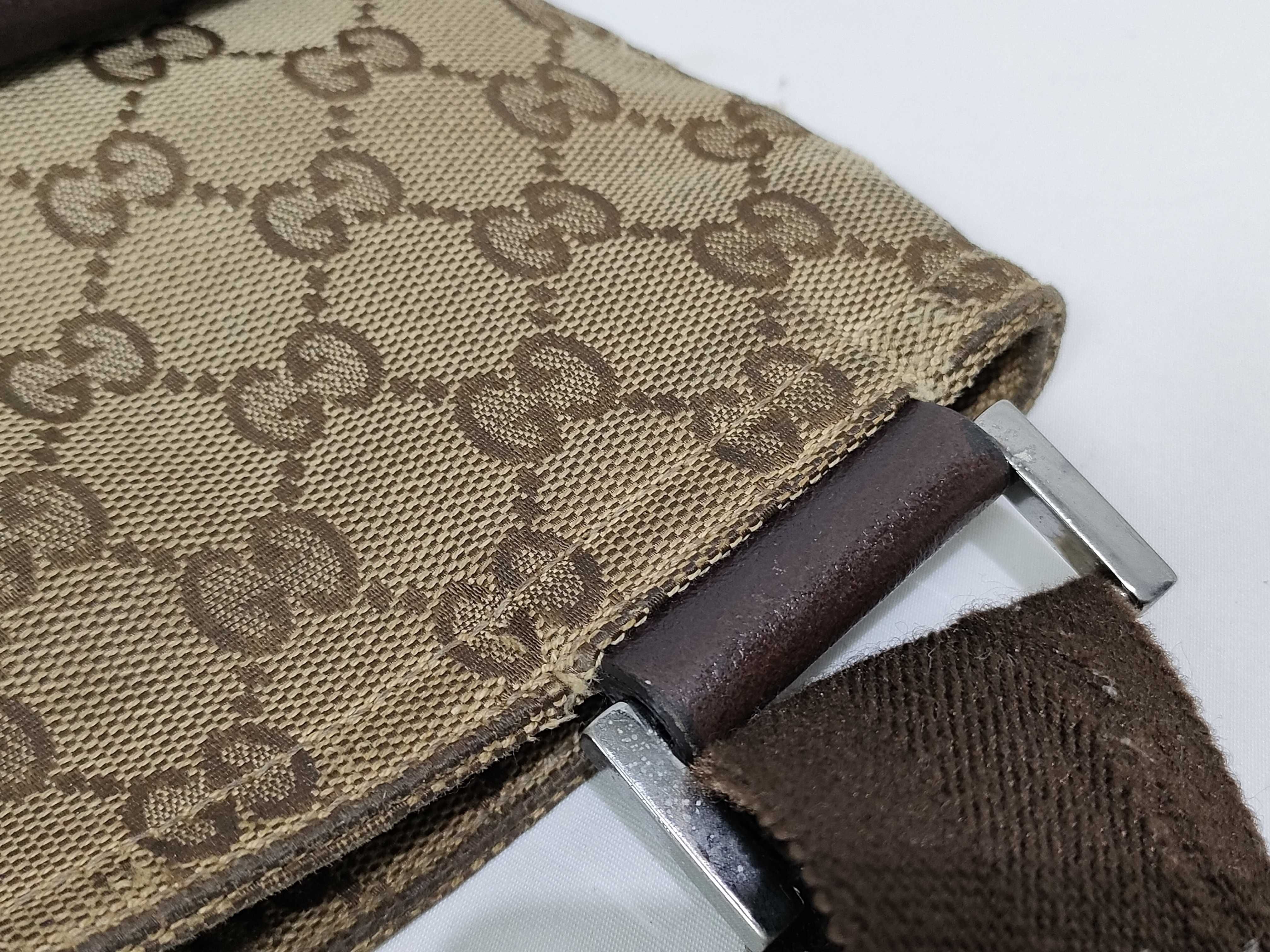 GG Canvas Shoulder Bag — view 5