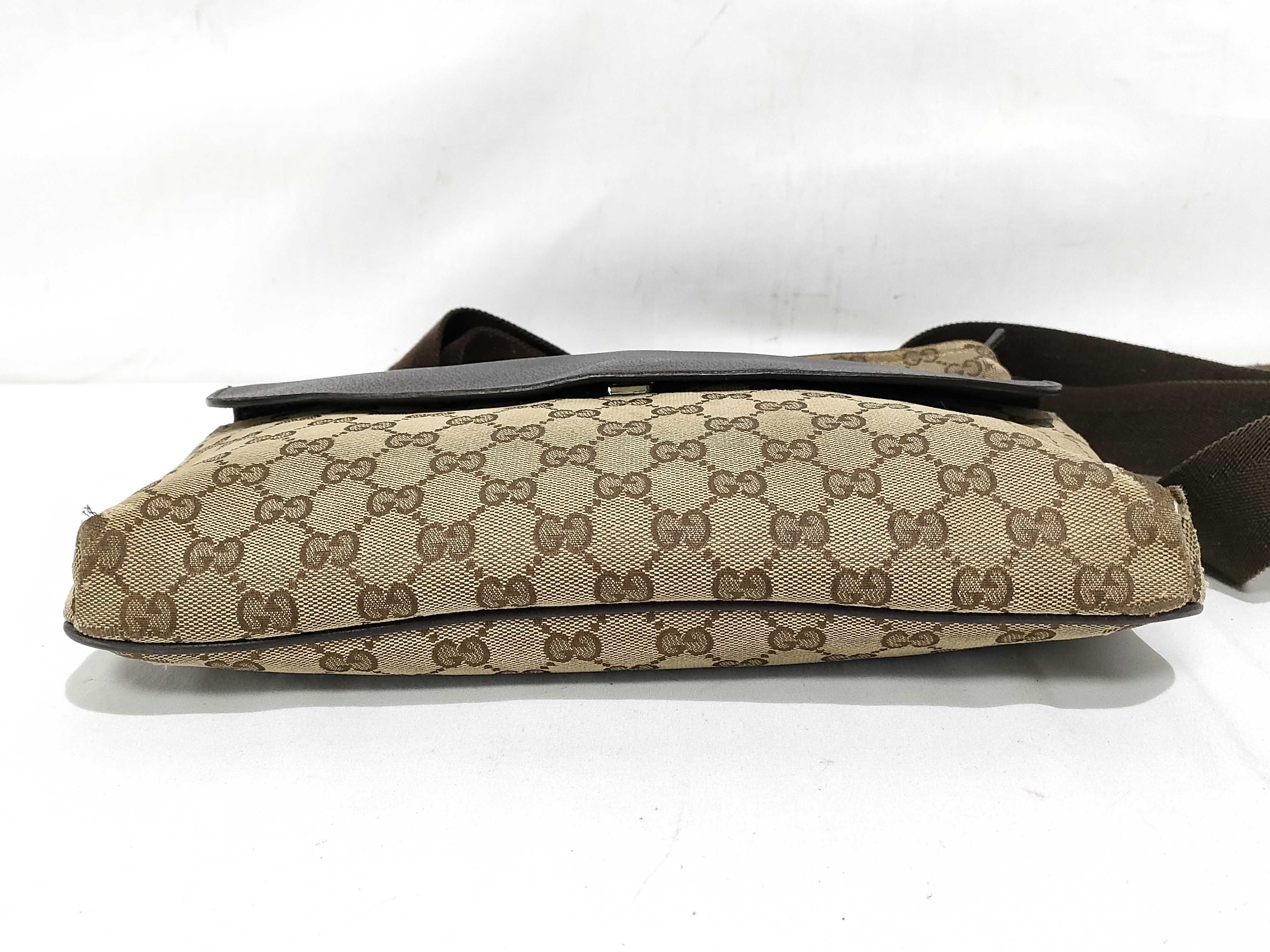 GG Canvas Shoulder Bag — view 7