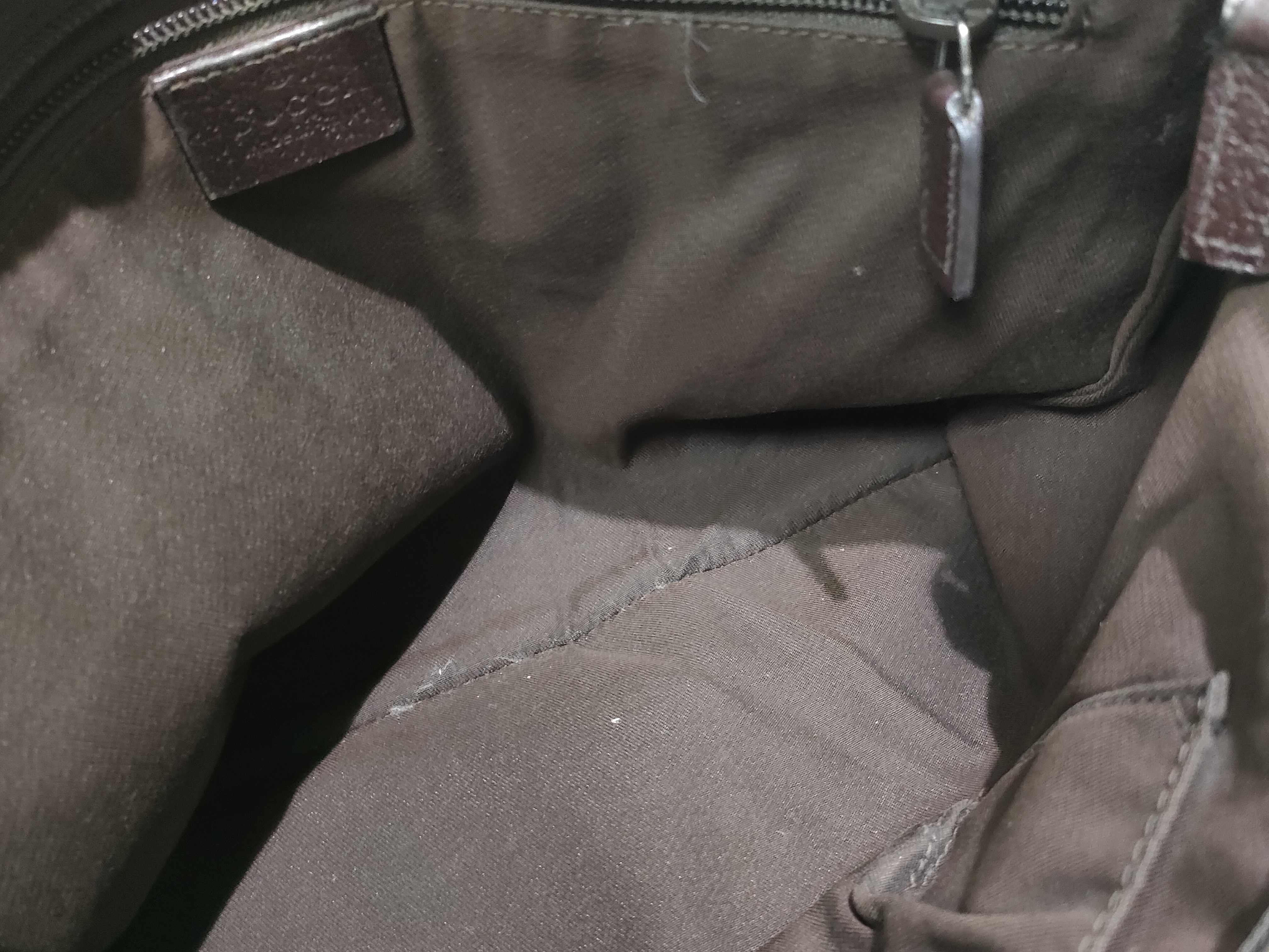 GG Canvas Shoulder Bag — view 9