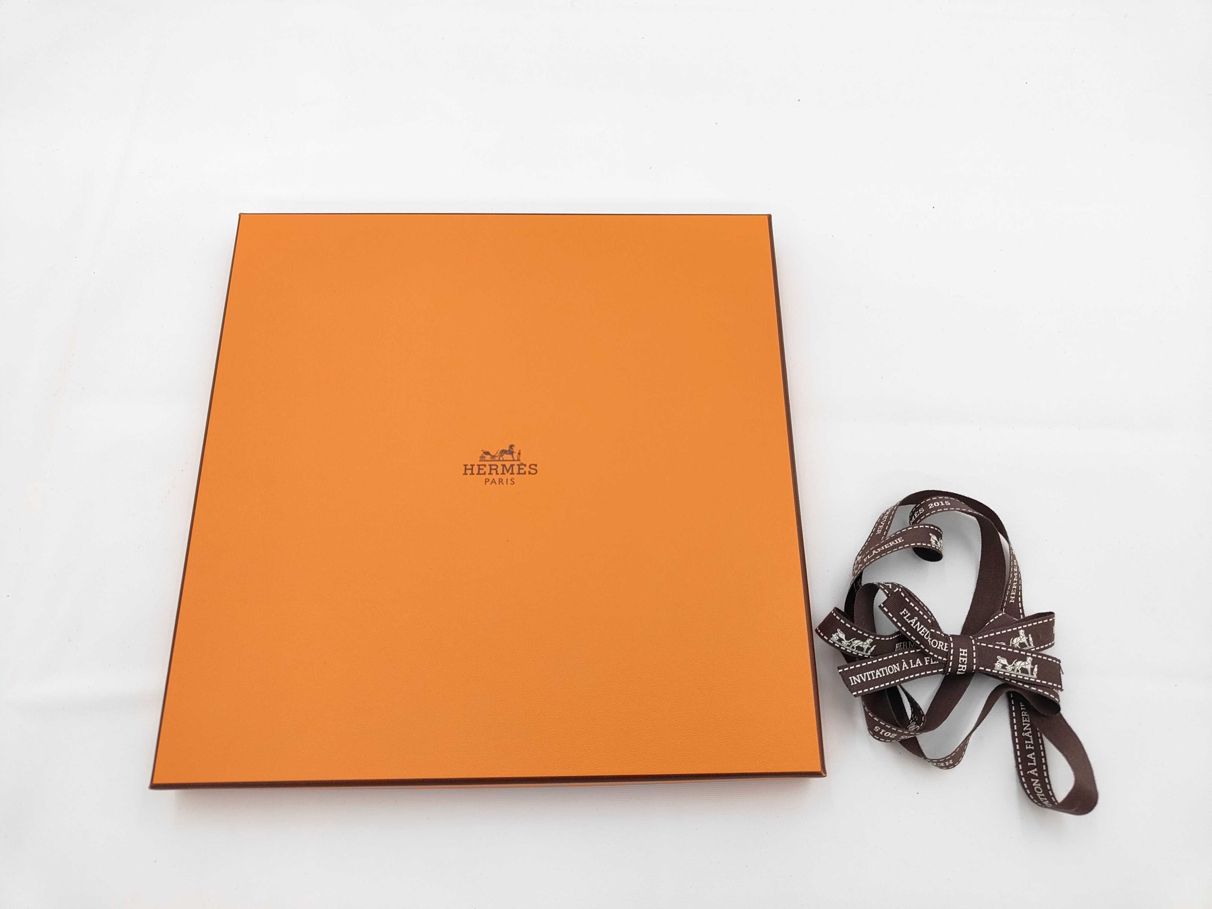 Carres scarf and other accessories — view 8