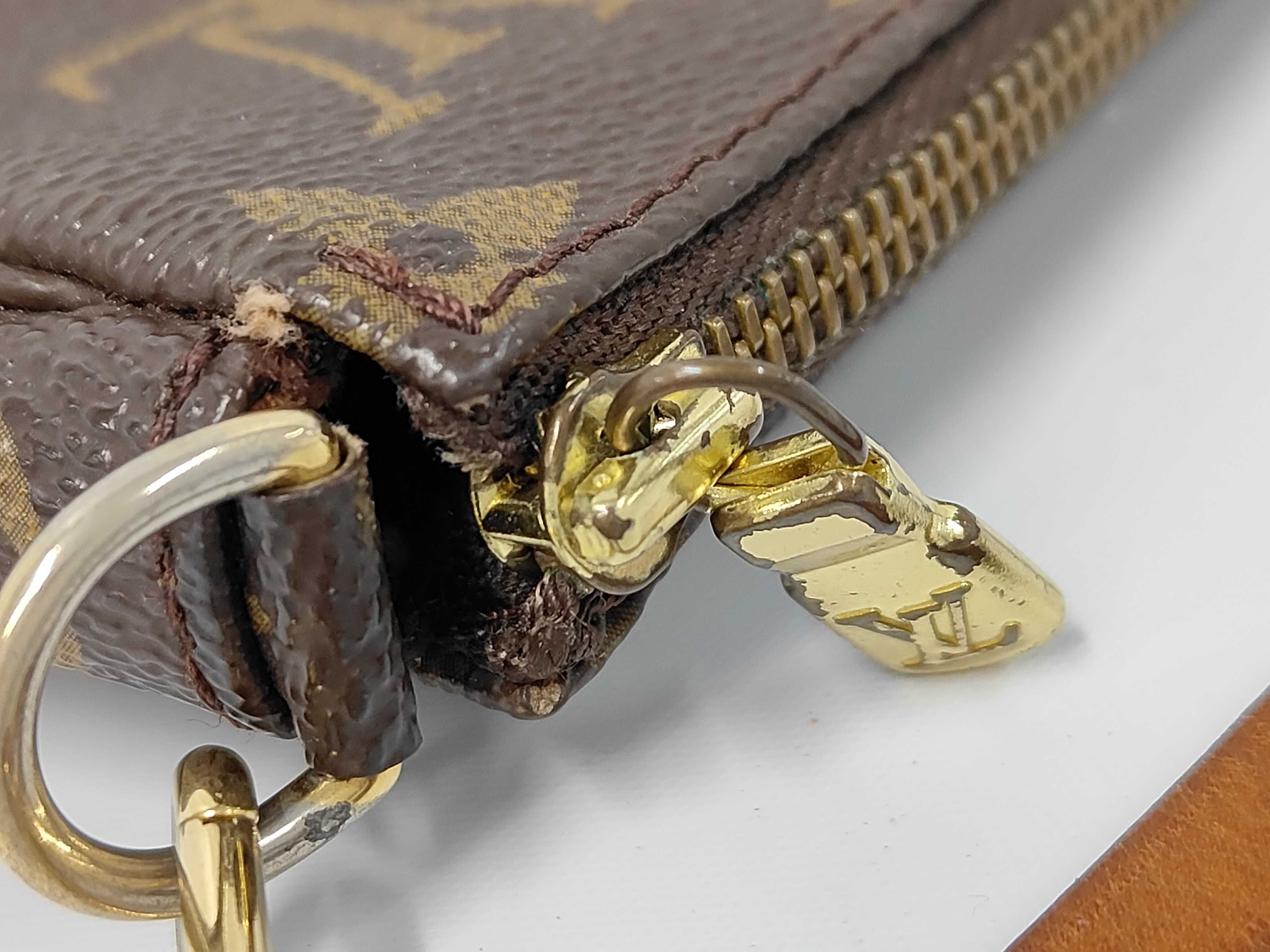 LV PVC Pochette Accessoires M51980 Pouch — view 9