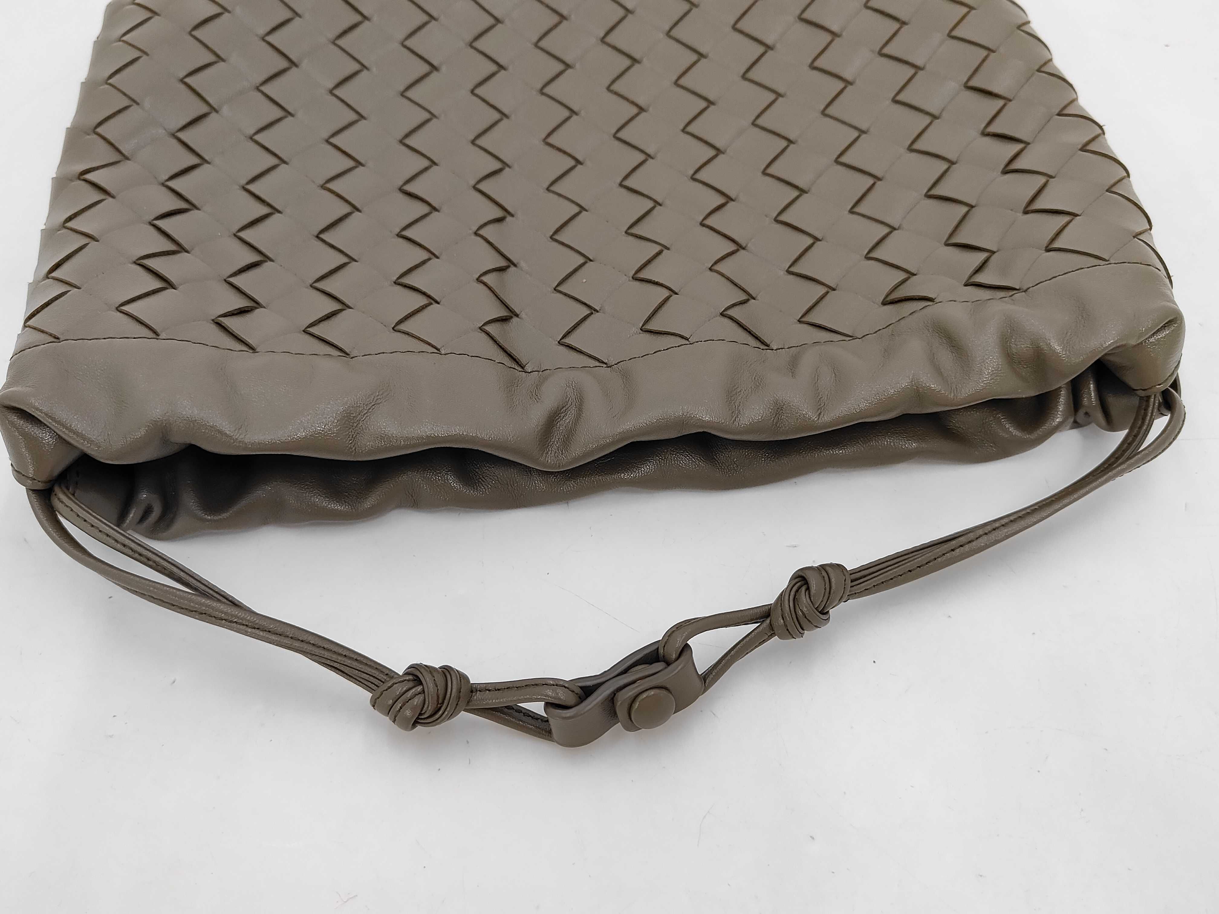 Intrecciato Dust Bag Leather Shoulder Bag — view 6