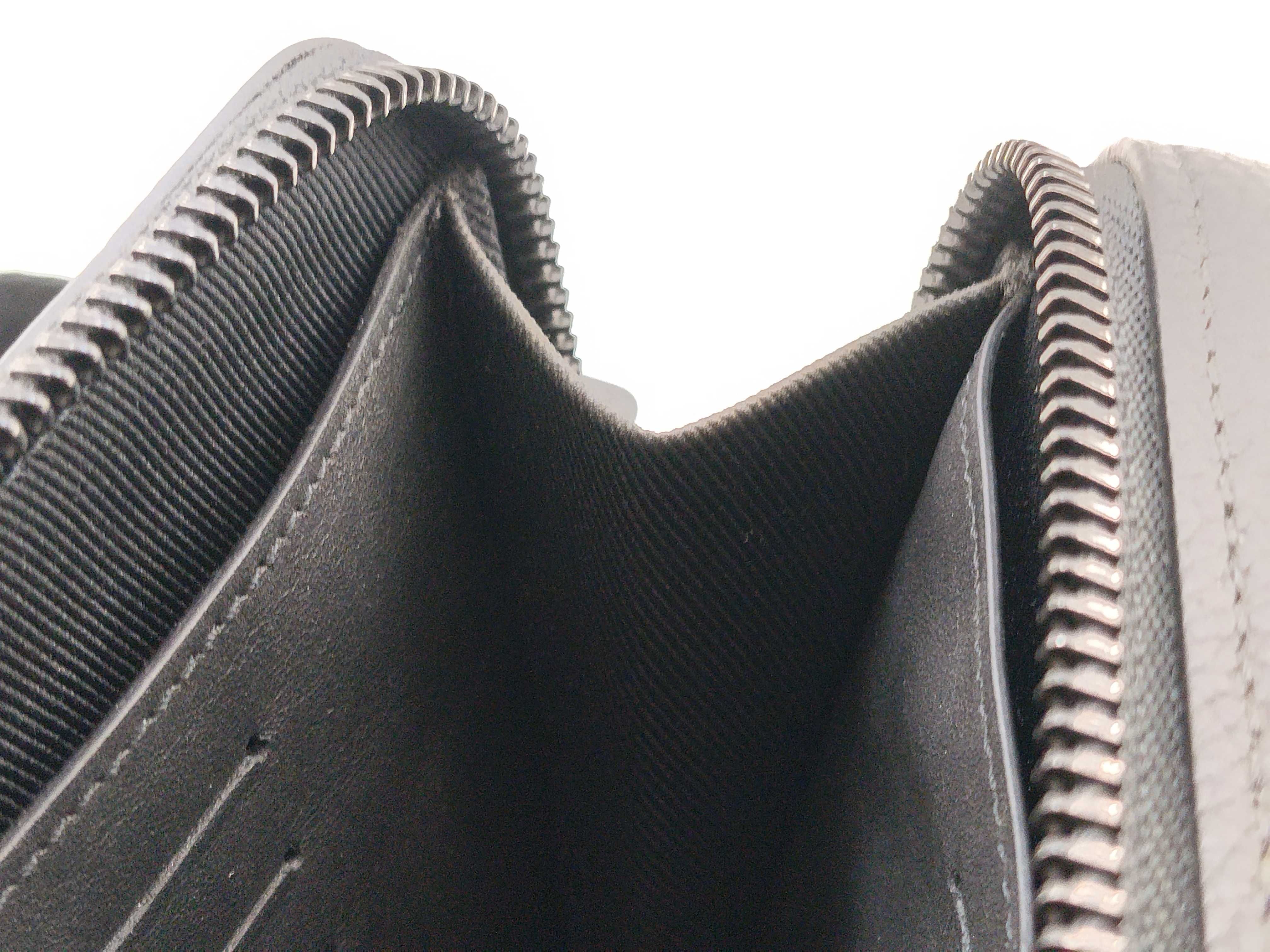 LV Aerogram Alpha Wearable Wallet M59161 Black Bag — view 15