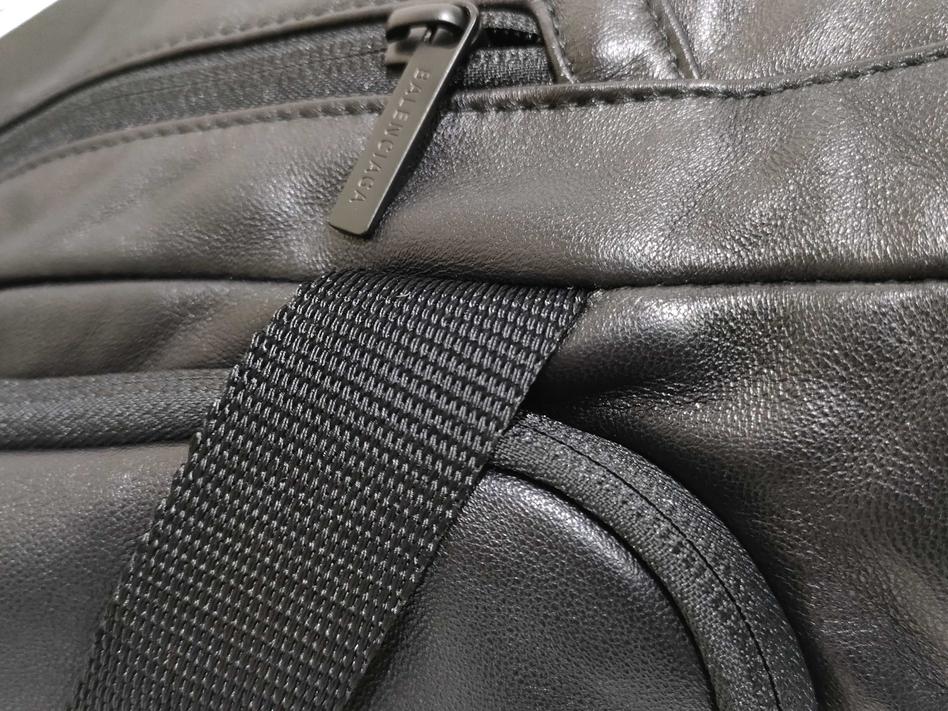 × UNDER ARMOUR Boston Bag, Leather, 811749, Black. — view 5